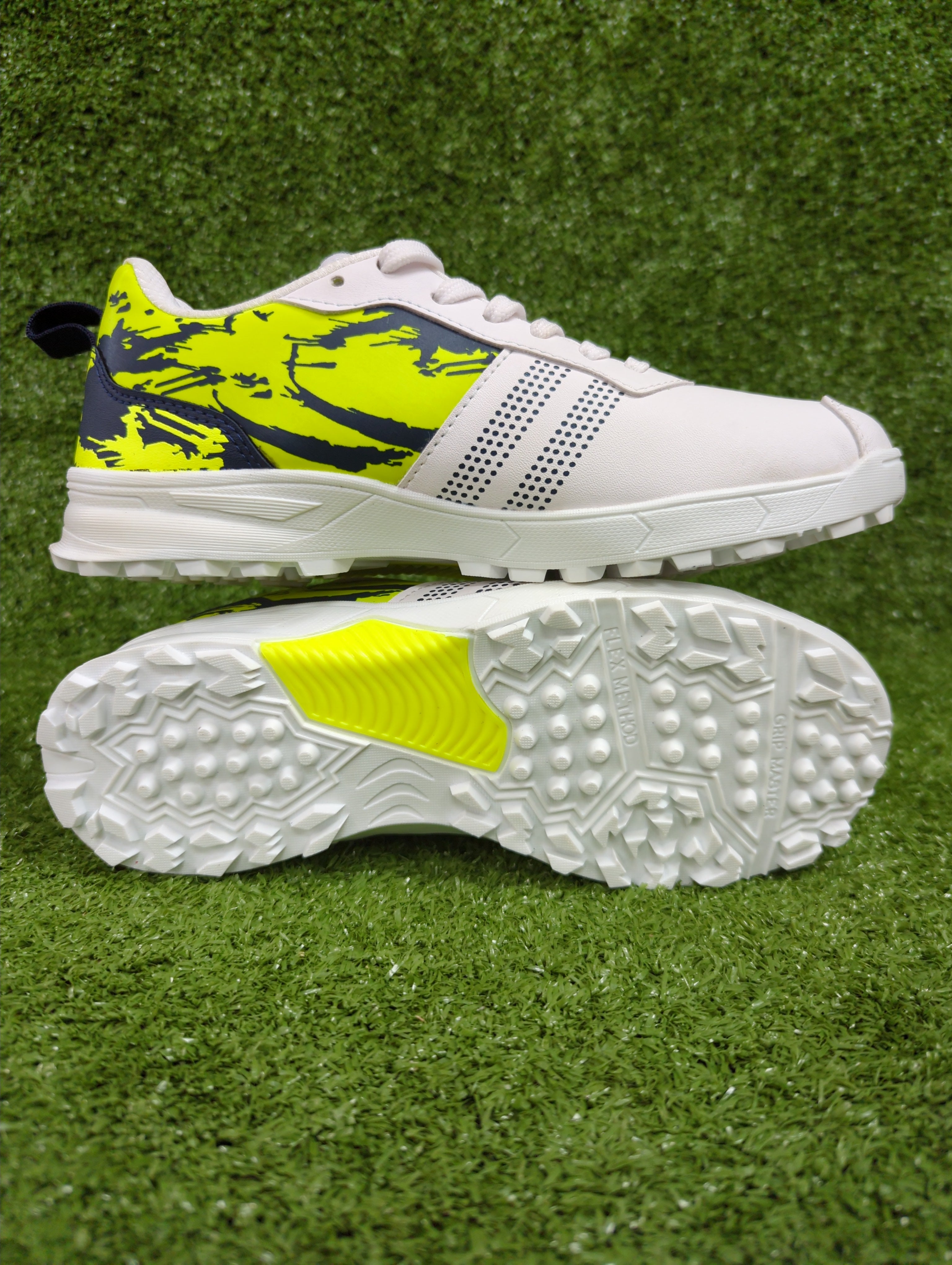 FINO C 16 Junior Cricket Shoes for Boys & Girls - White, Blue & Green - Lightweight & Durable for Practice & Matches
