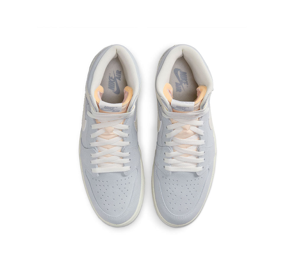 Air Jordan 1 Retro High OG Craft Sneakers - Men's Basketball Shoes for Streetwear & Casual Style | Perfect for Sneaker Collectors & Urban Fashion Enthusiasts