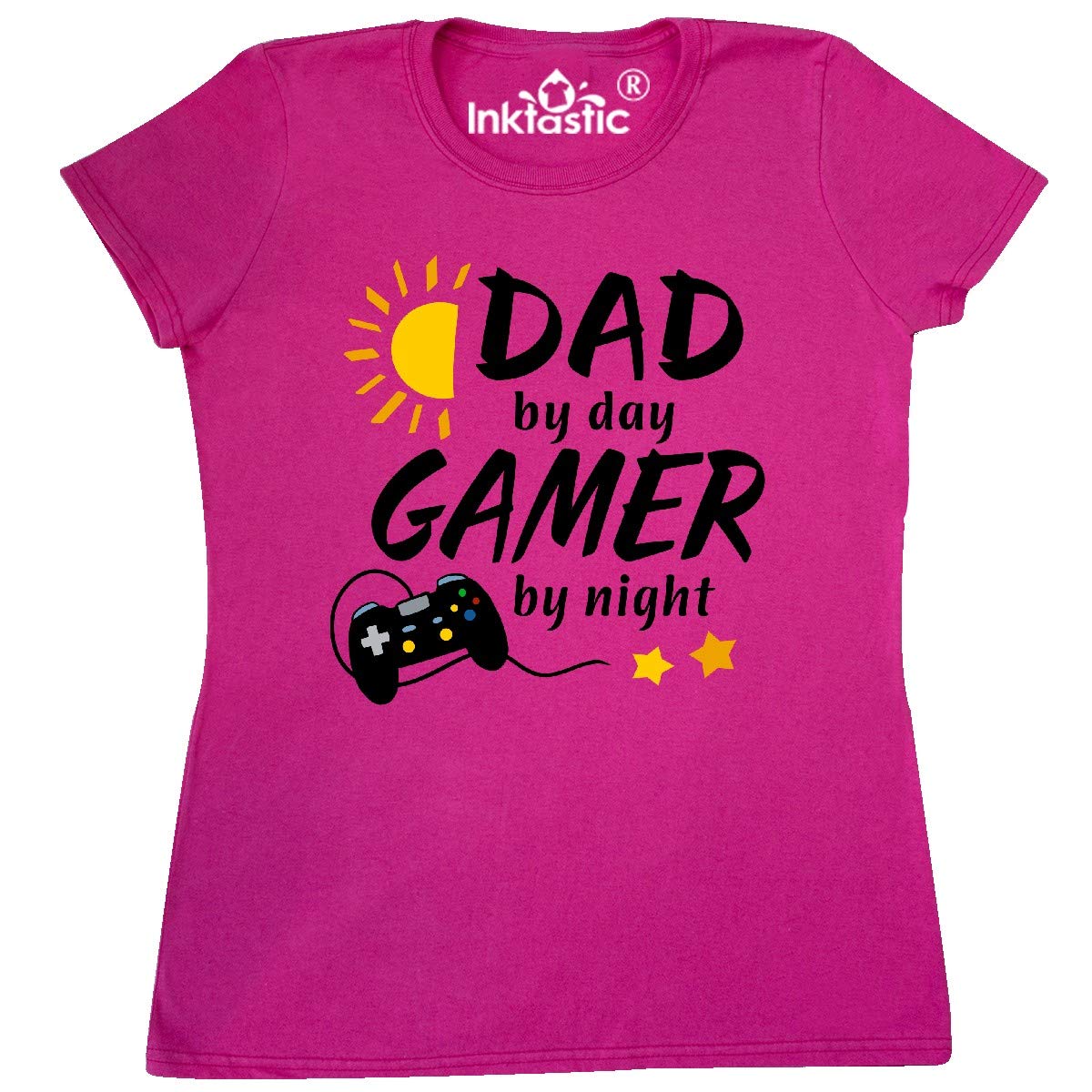 Inktastic Dad by Day Gamer by Night with Controller Graphic - Cool Casual Gaming T-Shirt for Men & Women - Perfect Gift for Gamers, Fathers Day & Everyday Wear