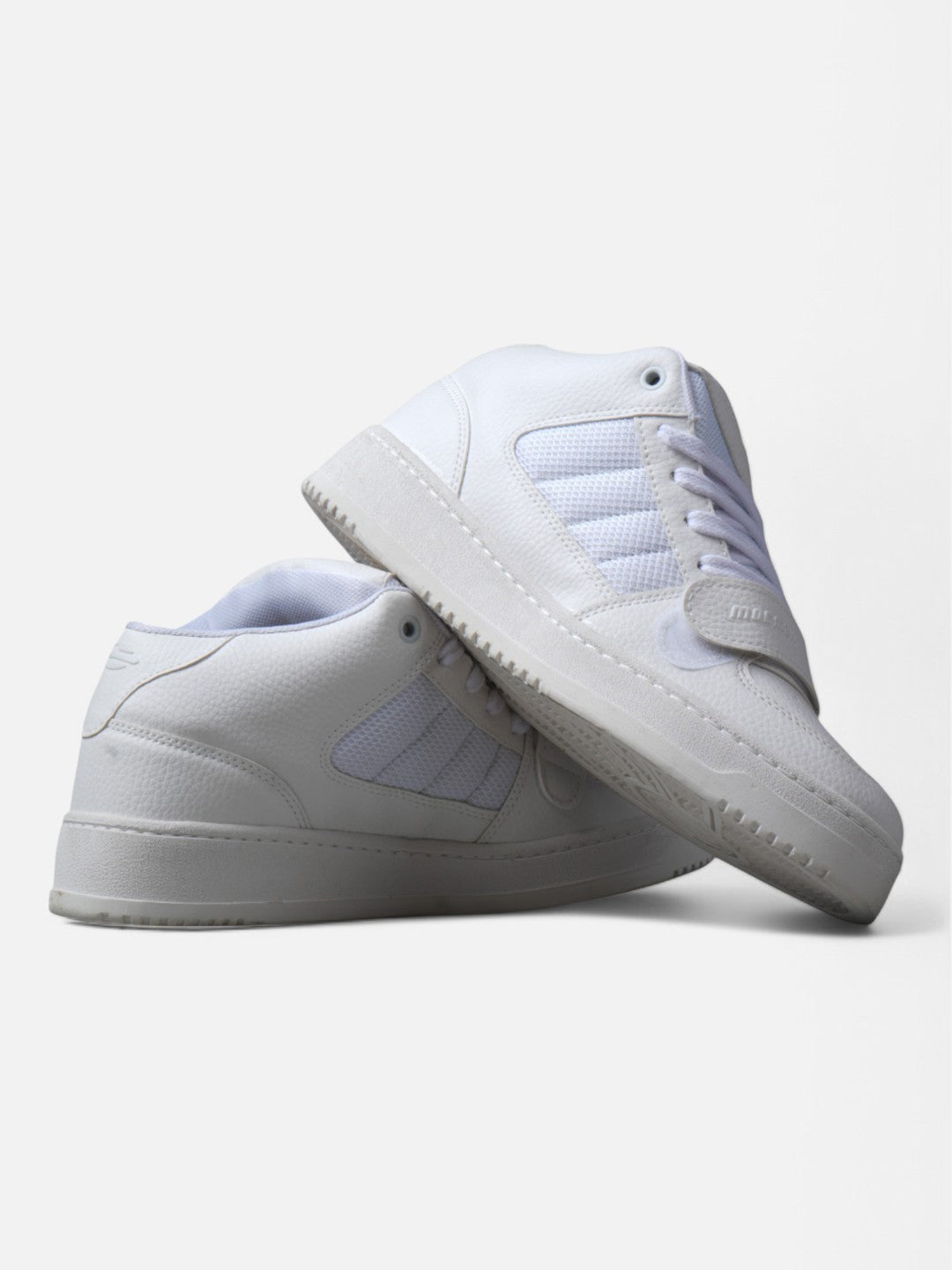 Mormaii Quiver White Sneakers - Lightweight Running Shoes for Men & Women - Perfect for Gym, Jogging, and Casual Wear