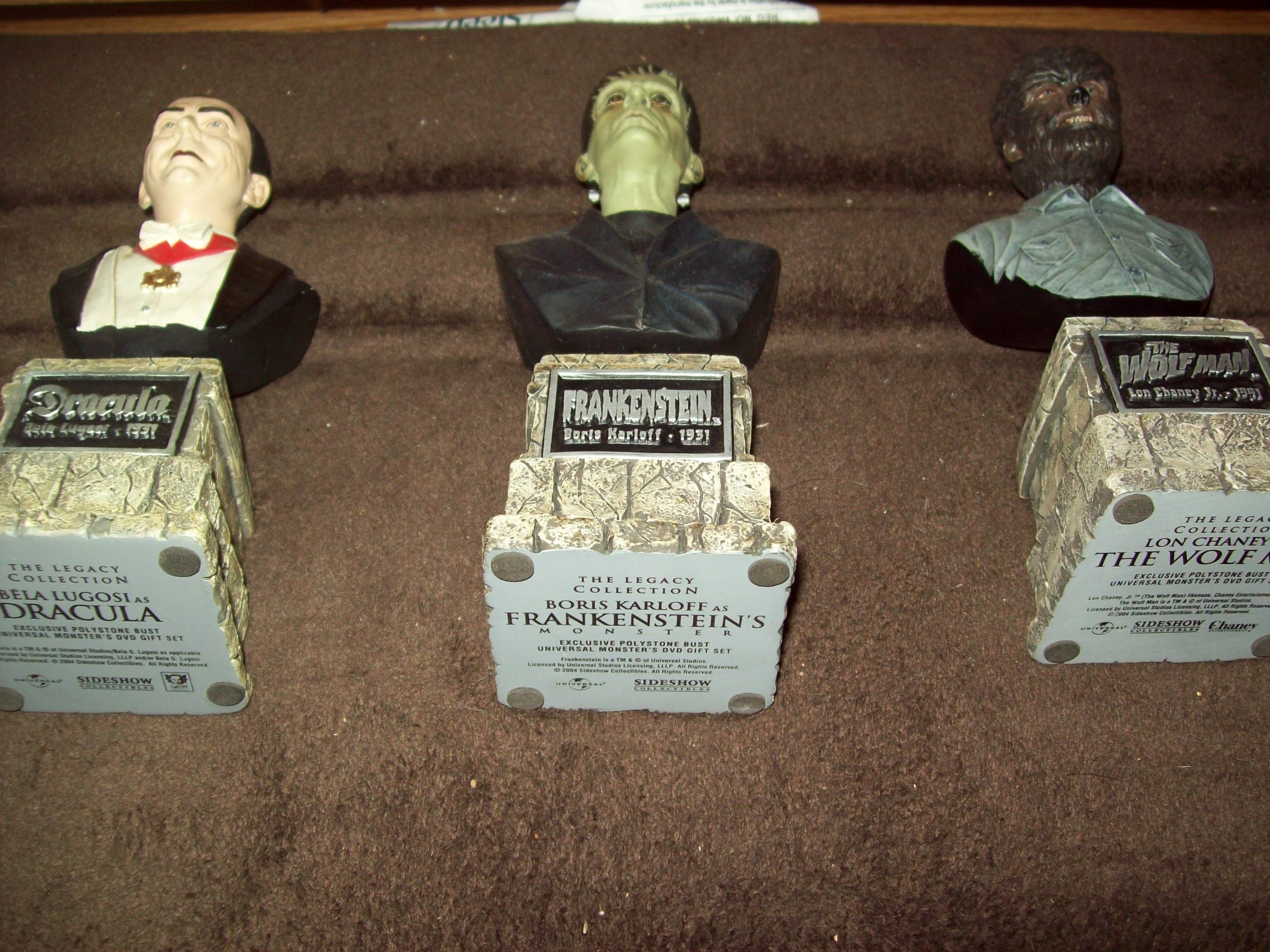 Monster Legacy Gift Set - Frankenstein, Dracula, The Wolf Man Classic Horror Collectibles | Perfect for Halloween Decor, Movie Night & Horror Fans Gifts