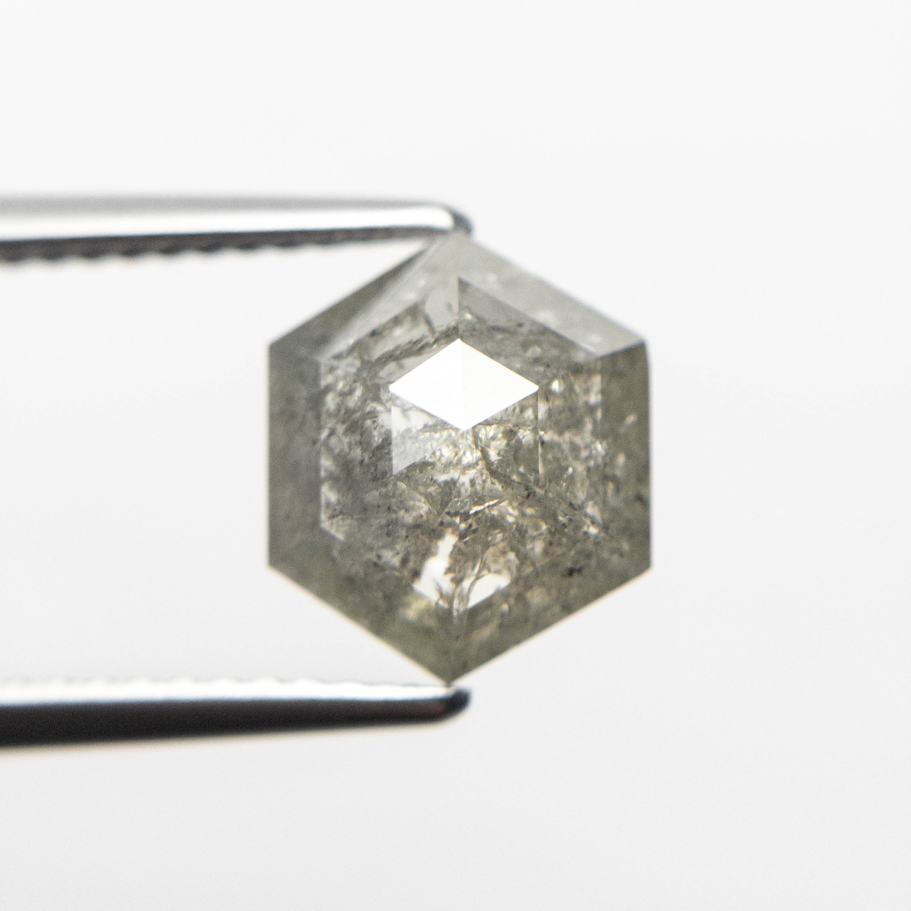 2.47ct Hexagon Rose Cut Loose Gemstone - 9.59x8.09x3.88mm Natural Rose Quartz for Jewelry Making, Engagement Rings & DIY Crafts