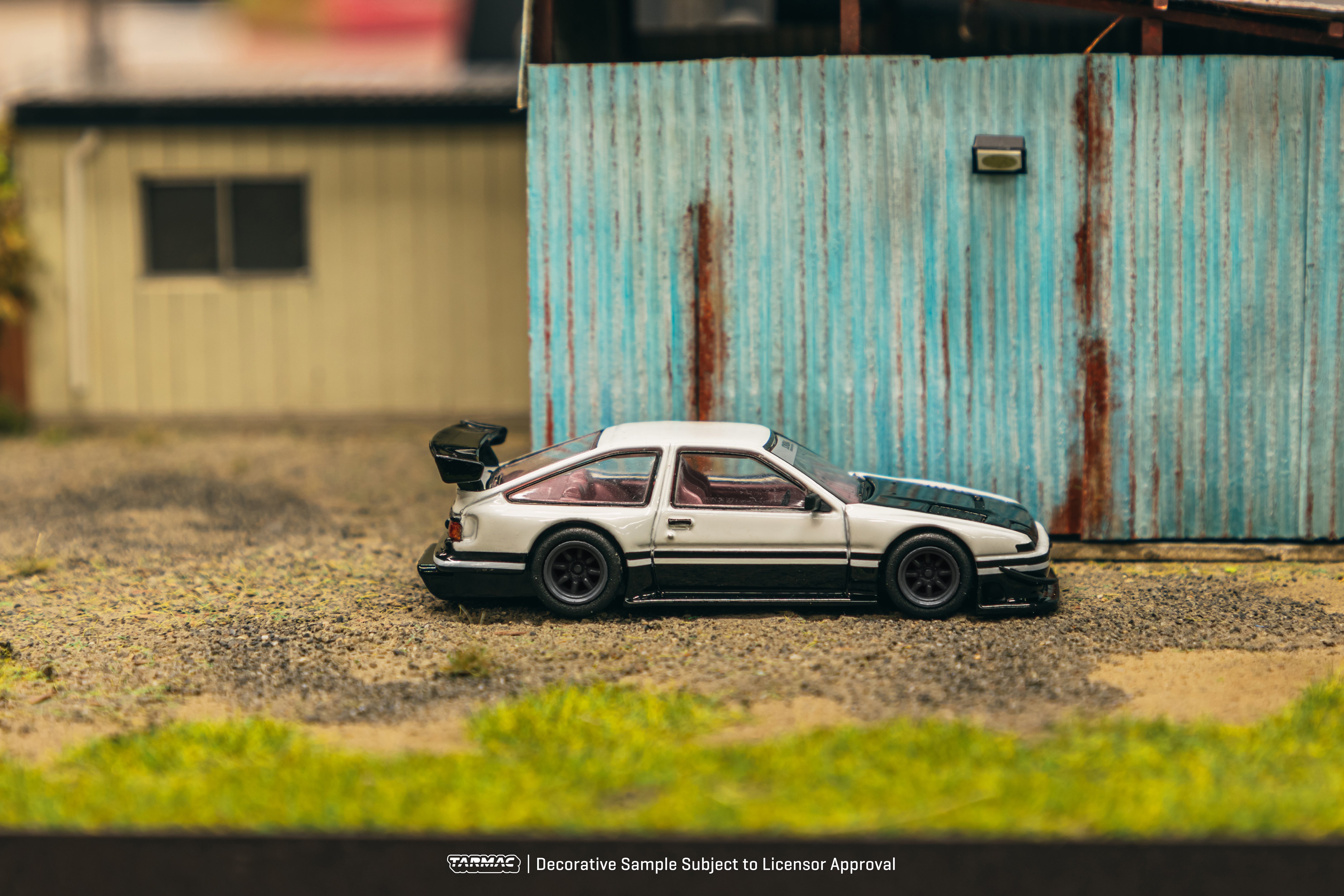 Tarmac Works 1/64 Scale Toyota Sprinter Trueno AE86 Widebody Diecast Model Car - White & Black Limited Edition with Tarmac Cards - Perfect for Collectors, Display, and Racing Scenes
