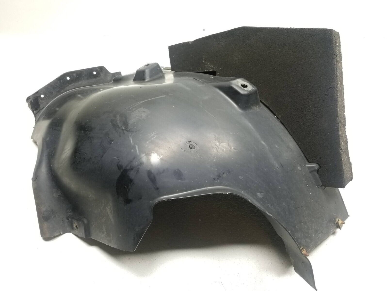 06-11 Mercedes ML500 Left Front Fender Liner Splash Guard - OEM Replacement Part for Driver Side - Perfect for Off-Road Protection & Weatherproofing