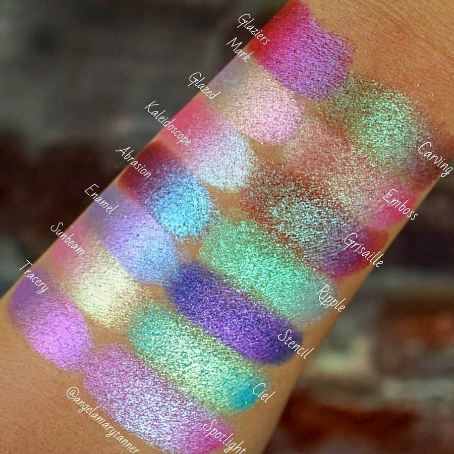 Multichrome Glitter Eyeshadow Palette - Long Lasting Carving Makeup for Stunning Eye Looks | Perfect for Party, Halloween & Special Occasions