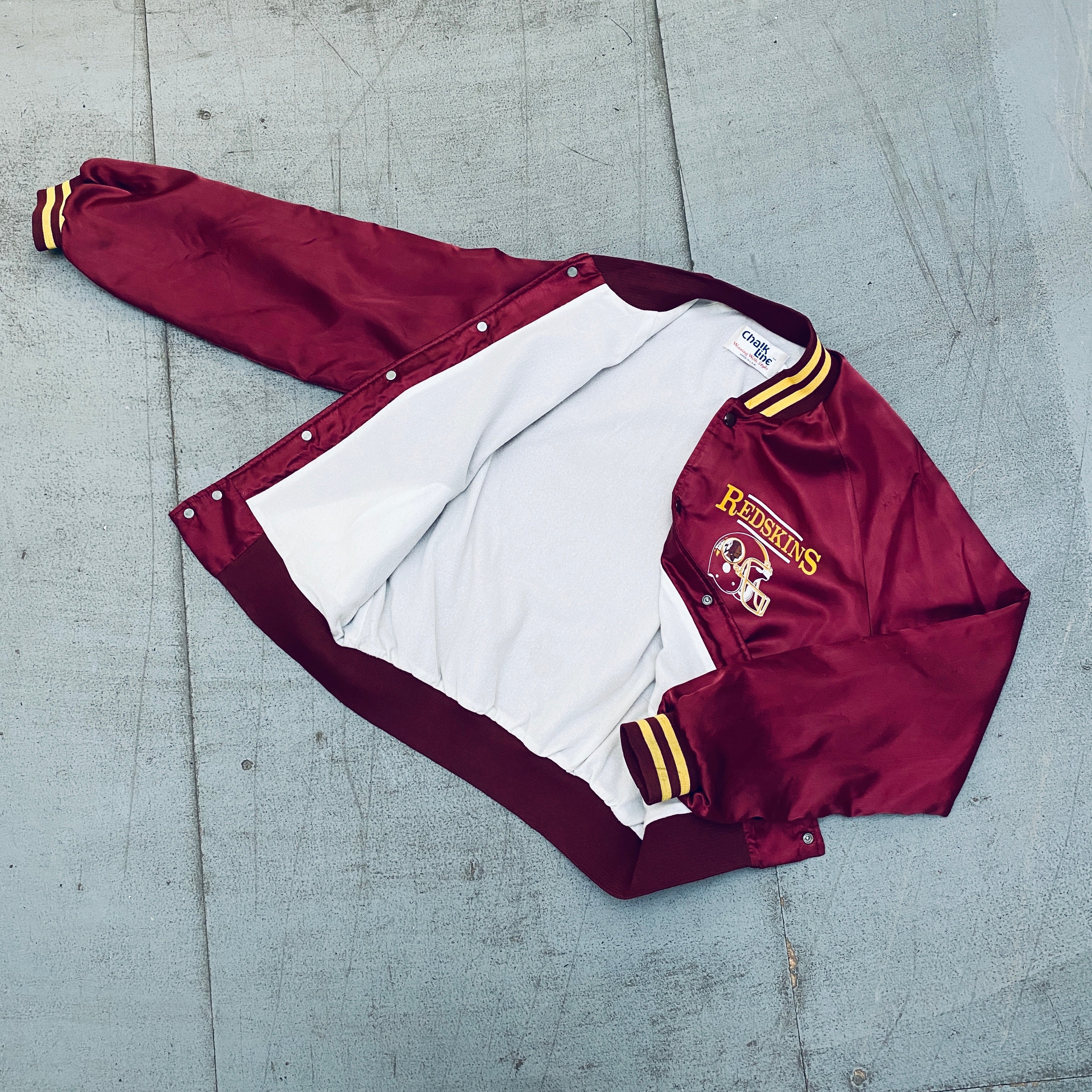 Washington Redskins 1990s Vintage Reverse Spellout Satin Bomber Jacket - Men's Medium - Retro NFL Football Fan Apparel for Game Day & Casual Wear