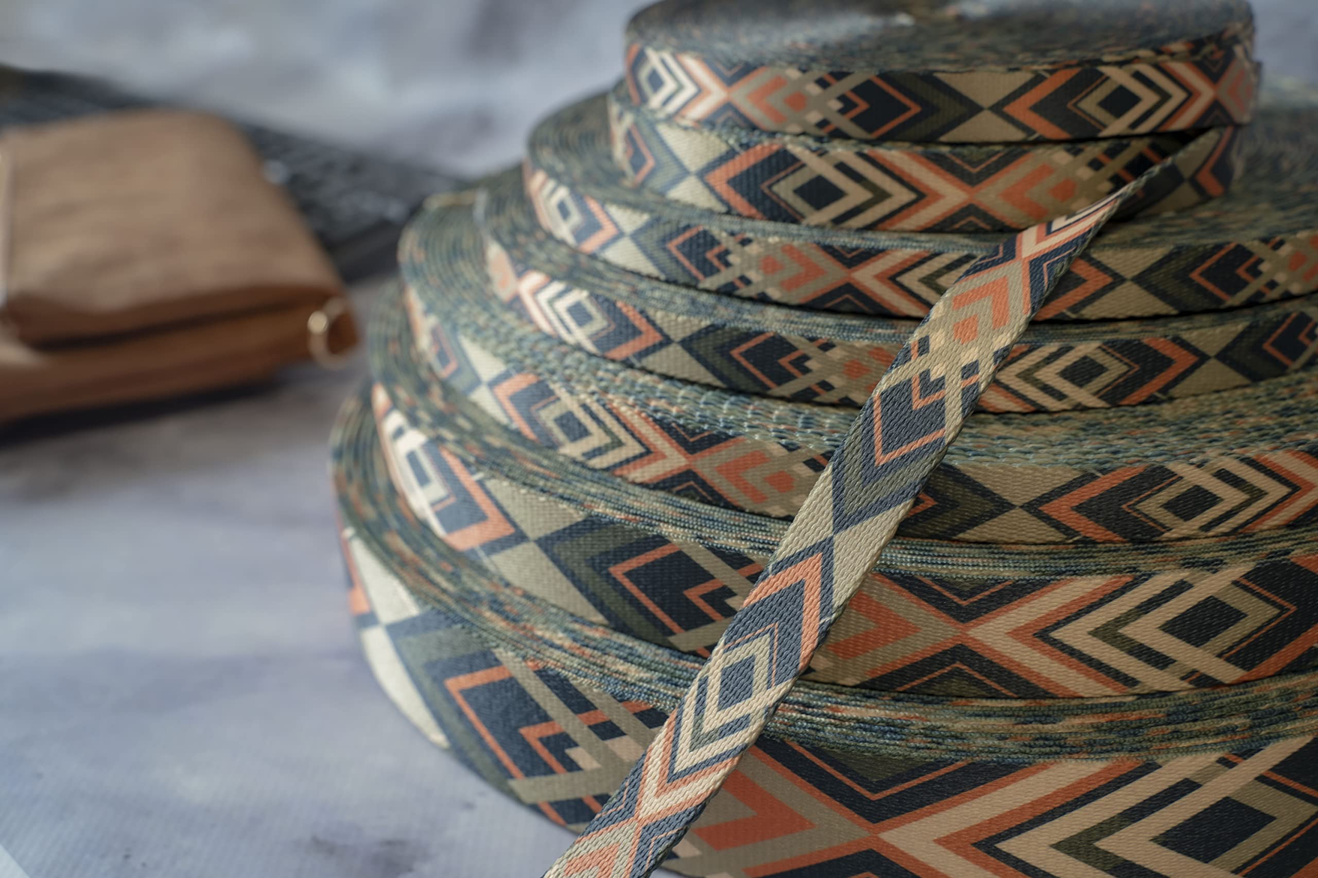 Country Brook Design - Terracotta Arrows Polyester Webbing Dog Collar, Leash & Pet Accessories - Durable, Stylish for Daily Walks & Outdoor Adventures