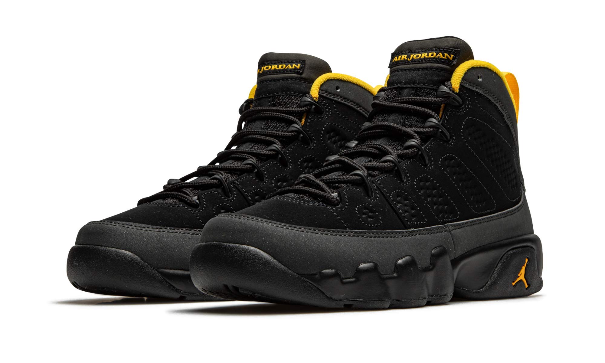 Jordan Youth Air Jordan 9 Retro GS Sneakers 302359-070 University Gold - Size 4Y for Kids Basketball & Casual Wear