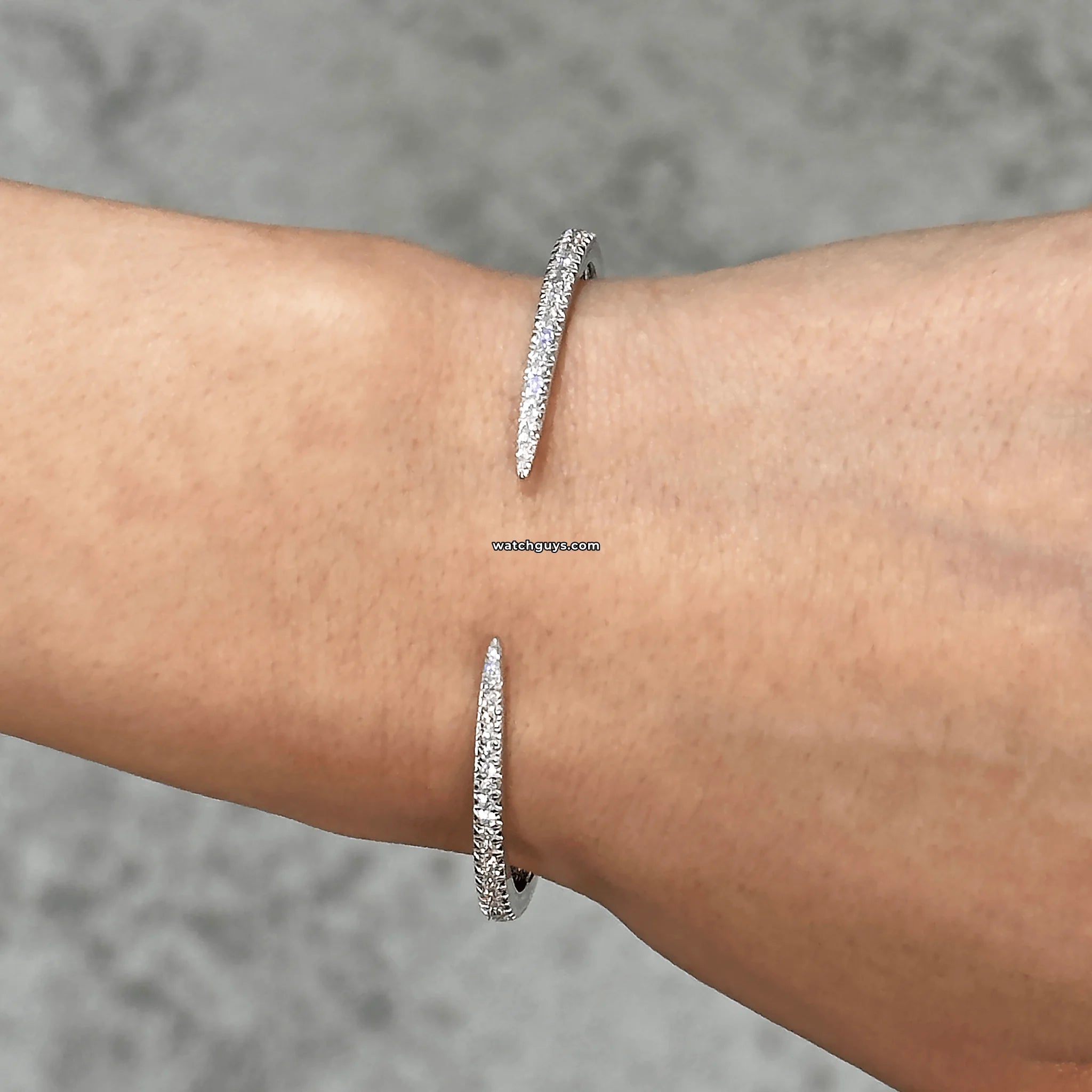 18K White Gold Diamond Cuff Bangle Bracelet - 0.80 Carat Elegant Jewelry for Women | Perfect for Weddings, Anniversaries & Special Occasions
