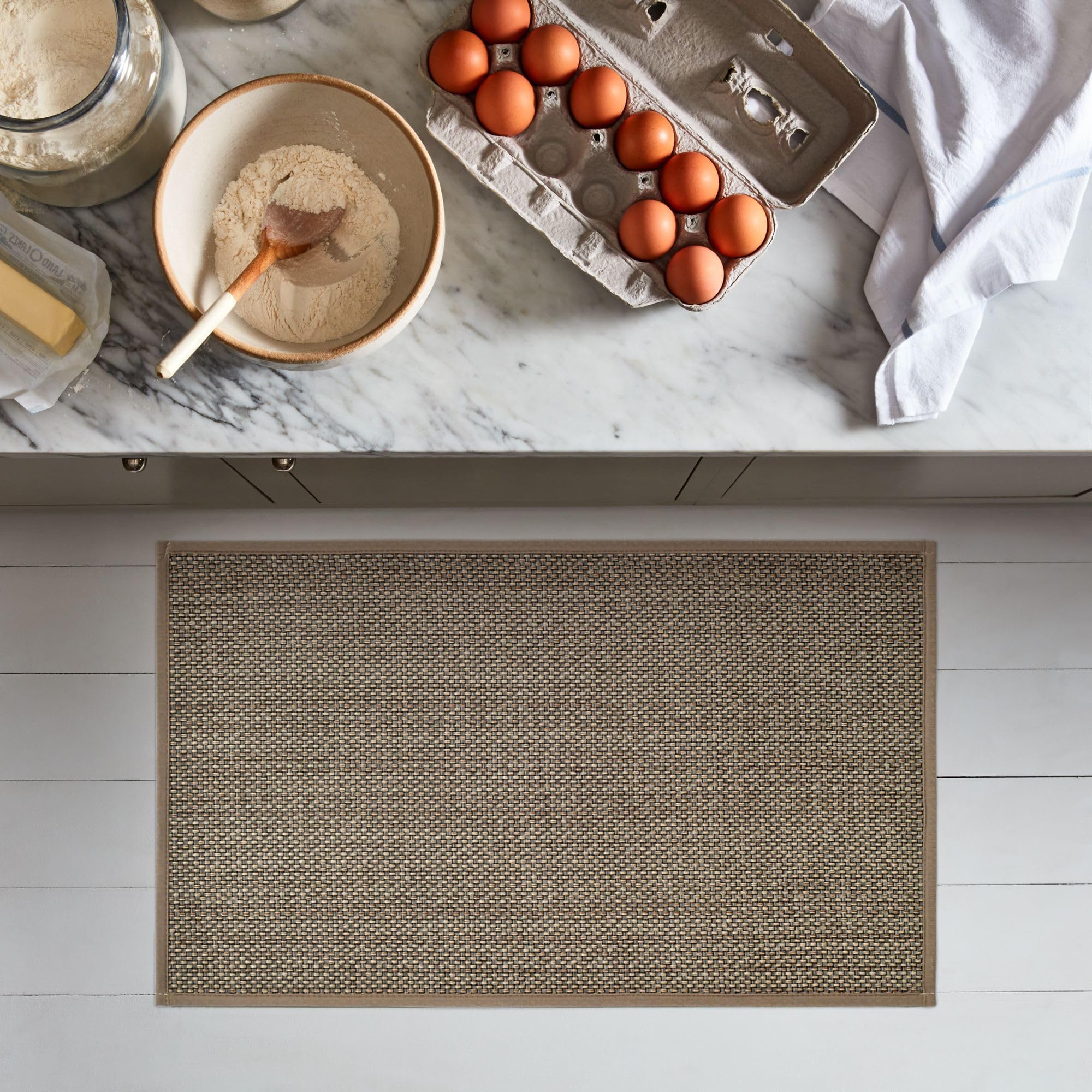Non-Slip Washable Kitchen Rugs with Rubber Backing - Absorbent 17x29 Inch Doormat for Kitchen, Sink Front & Entryway - Perfect for Spill Protection & Floor Safety