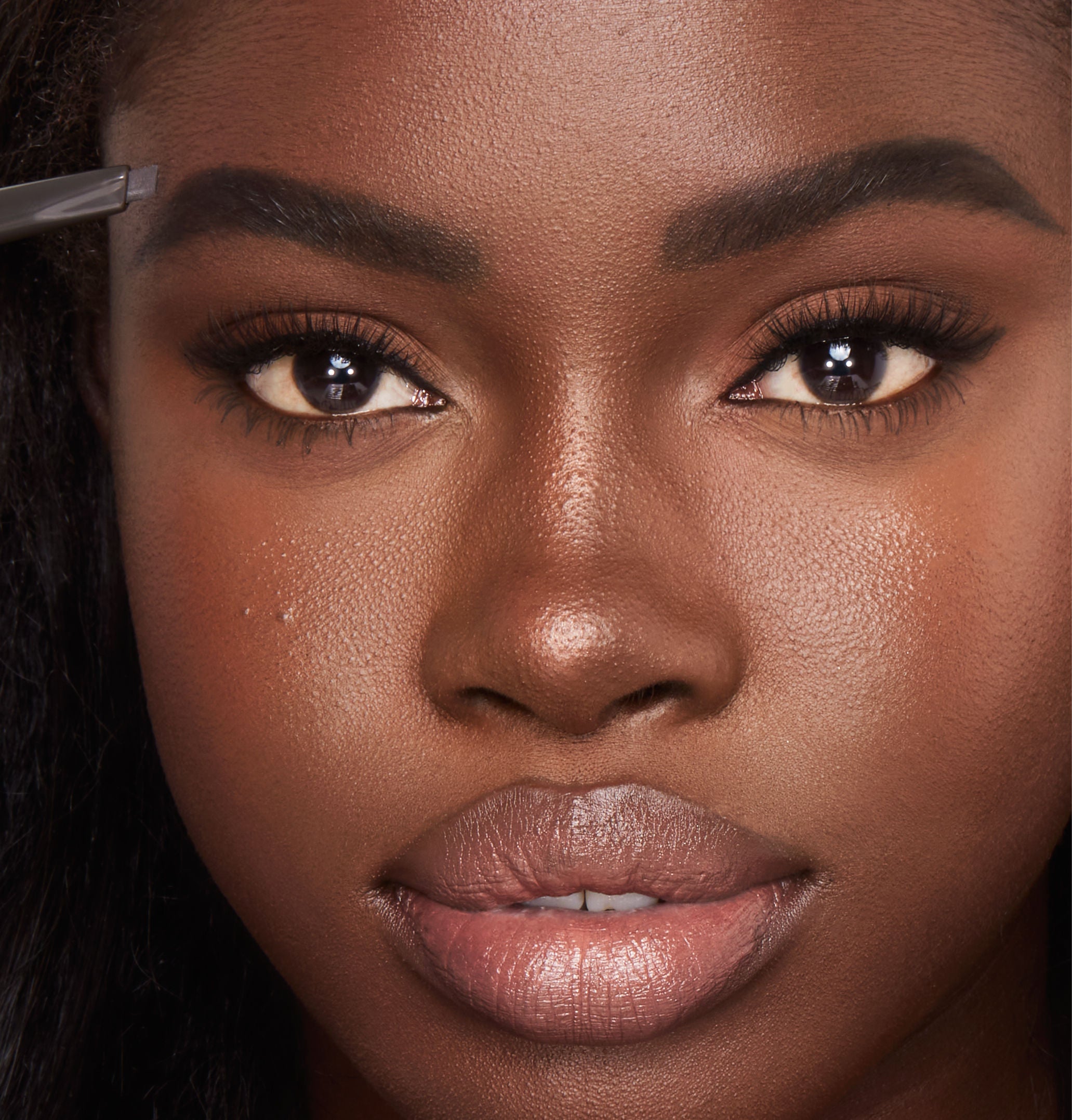 Charlotte Tilbury Brow Cheat Eyebrow Pencil - Waterproof, Long-Lasting, Natural Look for Perfectly Shaped Brows | Ideal for Everyday Makeup & Professional Use