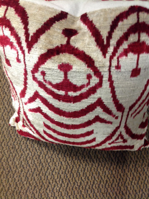 18 Inch Decorative Red & Cream Print Pillow - Soft & Comfortable for Sofa, Bed, and Living Room Decor