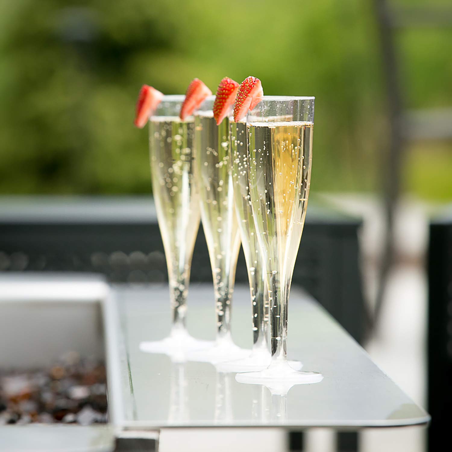 One Piece 5 oz. Clear Plastic Champagne Flutes - Pack of 100 | Disposable Party Cups for Weddings, Birthdays & Celebrations | BPA-Free Drinkware