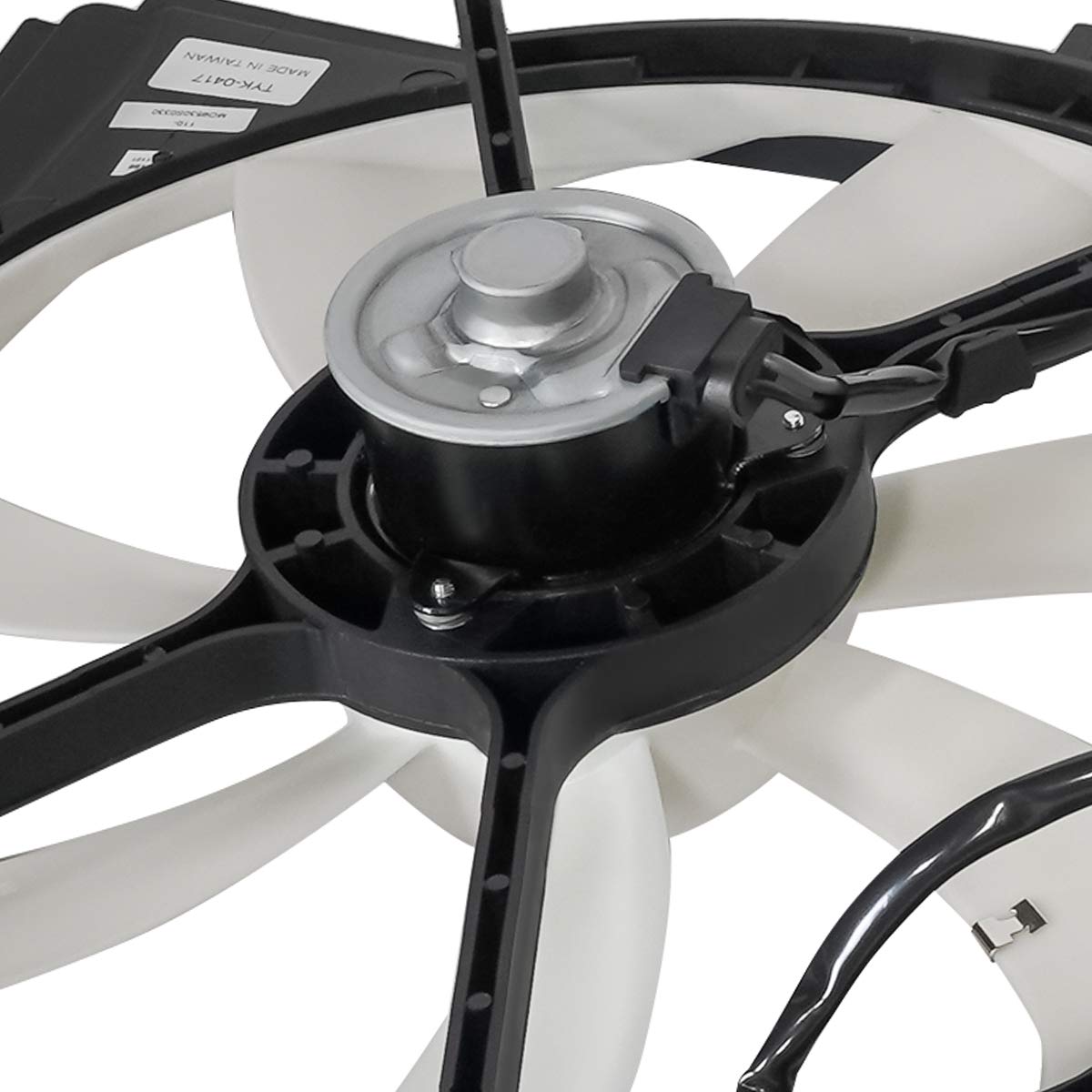 DNA Motoring OEM-RF-0265 TO3115165 Black Factory Style Radiator Cooling Fan Assembly Replacement - Perfect for Car Engine Cooling System Repair & Maintenance