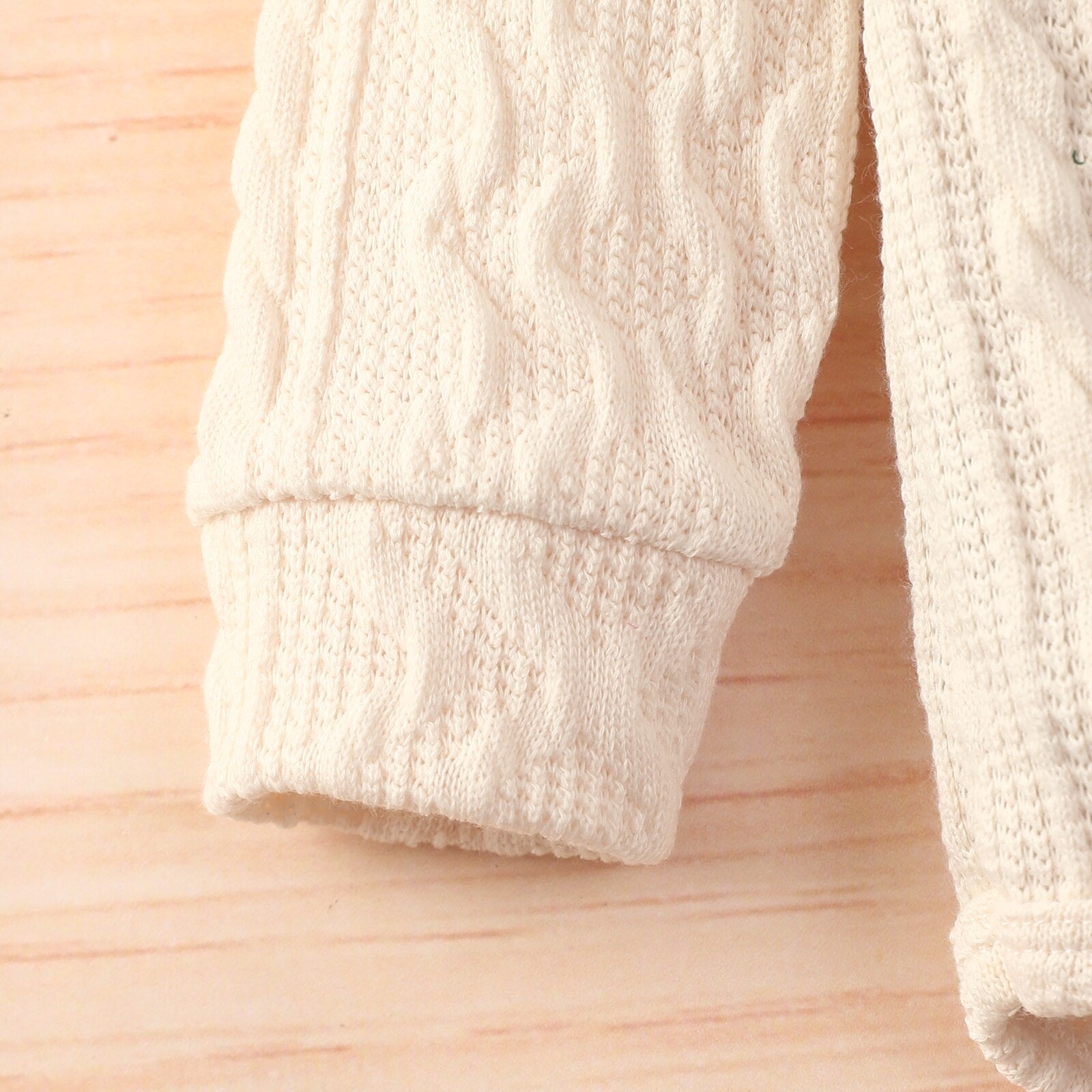Trendy Autumn Outfits for Women - Cozy Fall Fashion Sets | Perfect for Casual Wear, Office & Date Nights