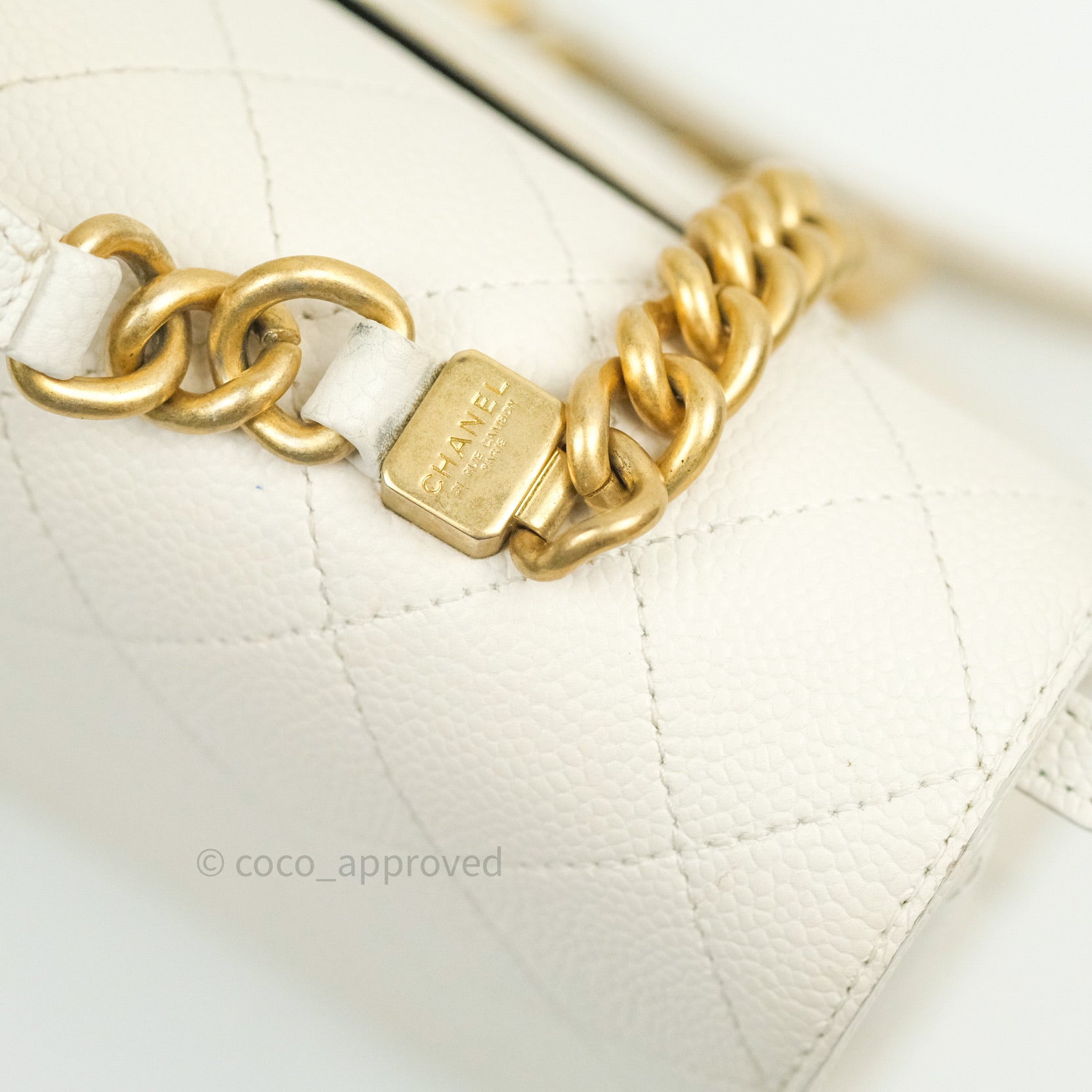 Chanel Chic Affinity Medium Grained Calfskin Handbag with White Gold Hardware - Luxury Designer Crossbody Bag for Women, Perfect for Parties & Evening Events