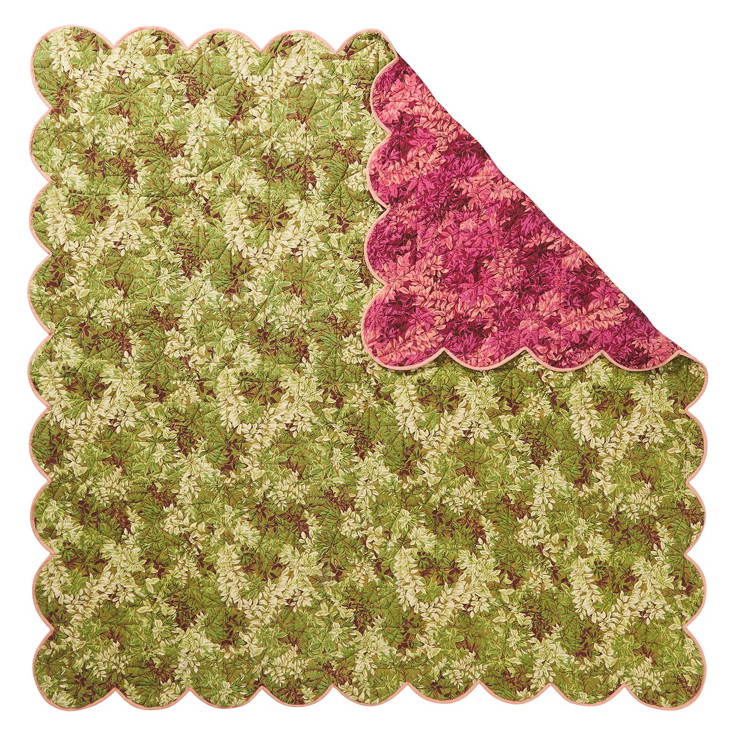 Alka Scalloped Coverlet - Luxurious Bedspread for Queen & King Size Beds - Perfect for Master Bedrooms, Guest Rooms & Hotel Decor