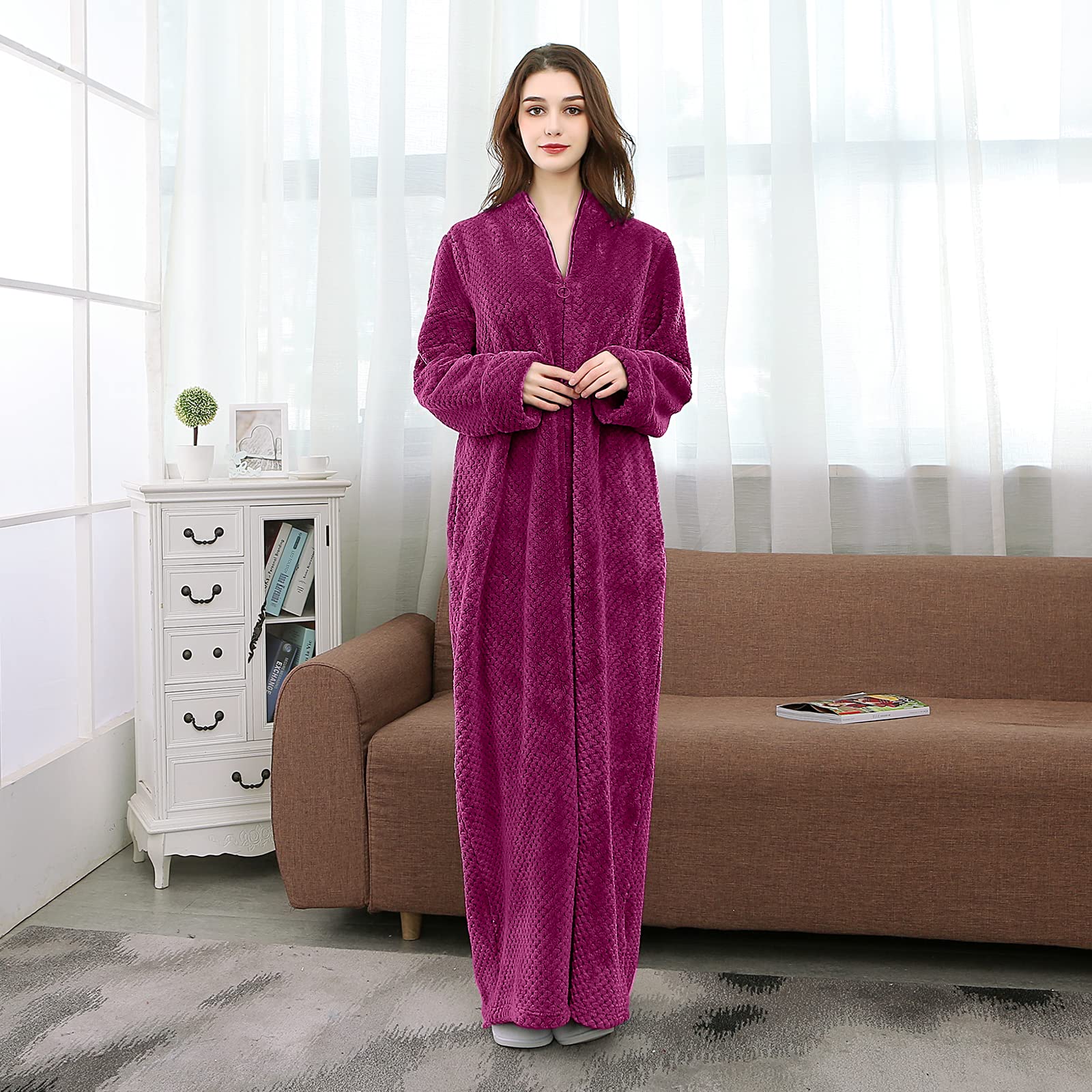 HelloMamma Women's Warm Plush Winter Robe - Long Fleece Bathrobe with Zipper for Women | Cozy Loungewear for Cold Nights, Spa Days & Relaxing at Home