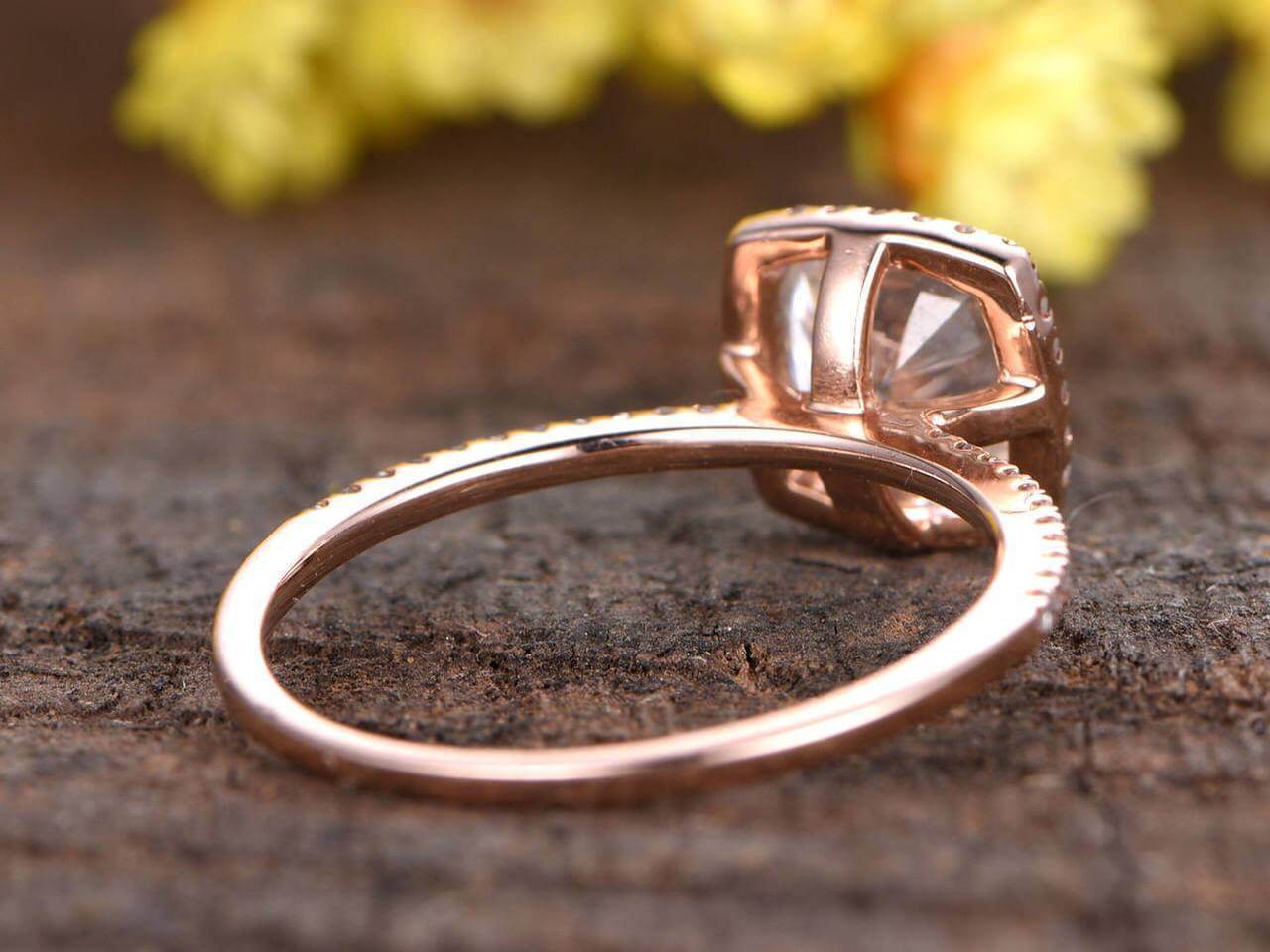 1.25 Carat Vintage Cushion Cut Moissanite Engagement Ring in 18K Gold Plating - Perfect for Weddings, Anniversaries & Special Occasions