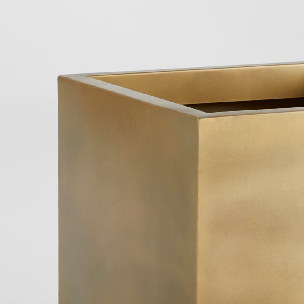 Cyan Design 11346 Aster Planter in Gold - Modern Flower Pot for Indoor Plants, Home Decor, Living Room, Office & Garden Decorations