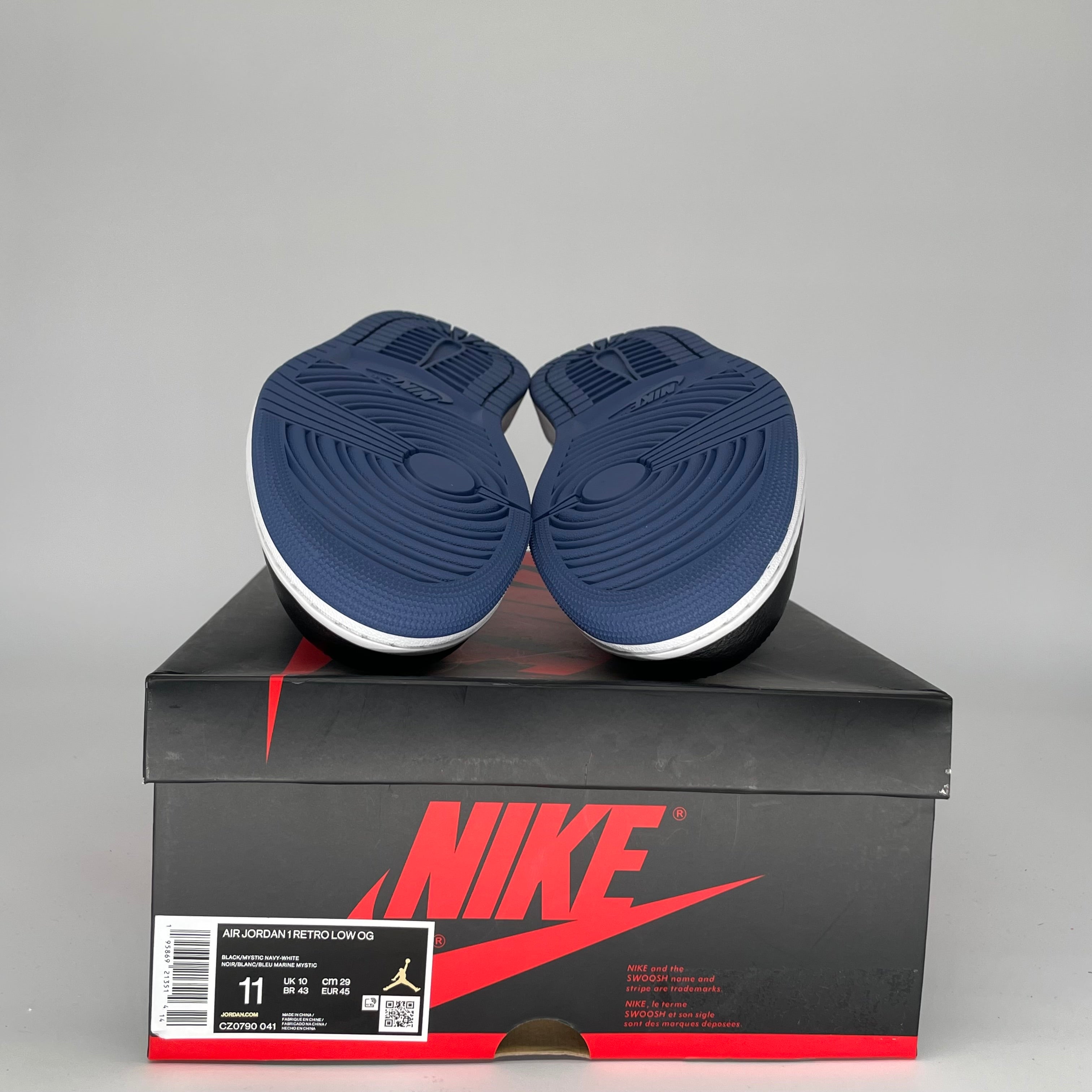 Original Air Jordan 1 Low Mystic Navy Men's Shoes Size 11 - CZ0790-041 | Retro Basketball Sneakers for Casual Wear & Street Style