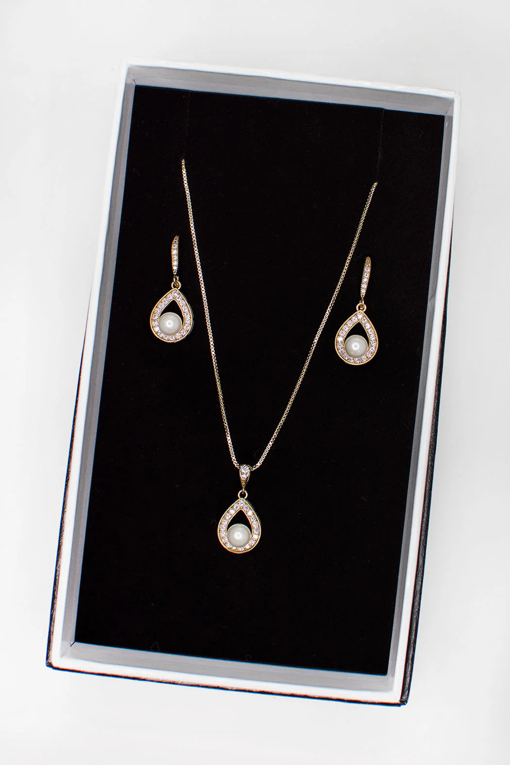 Lucy Necklace and Earrings Set - Elegant Jewelry for Women | Perfect for Parties, Weddings & Everyday Wear