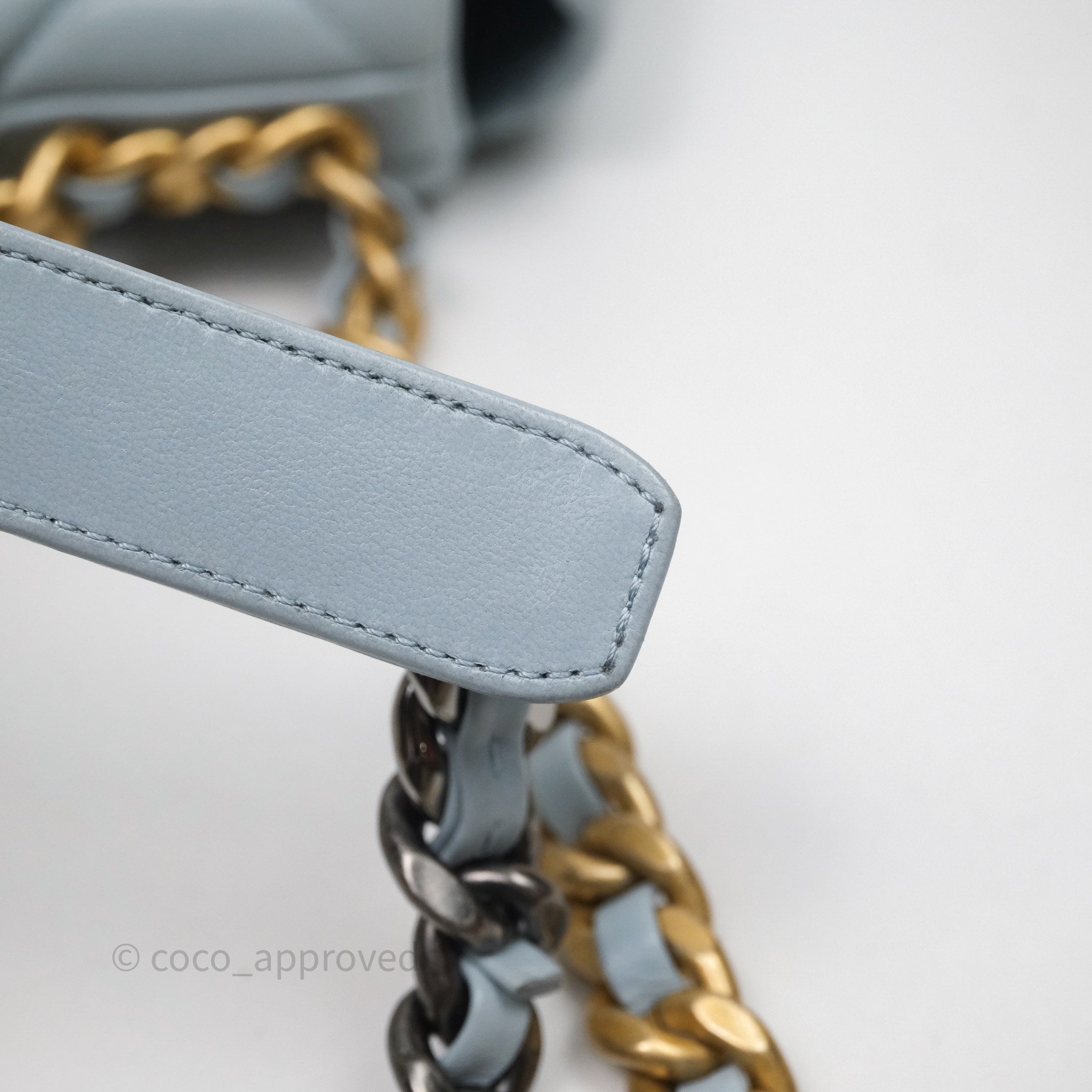 Chanel 19 Medium Flap Bag in Blue with Mixed Hardware - Luxury Designer Handbag for Women, Perfect for Work, Travel & Evening Events