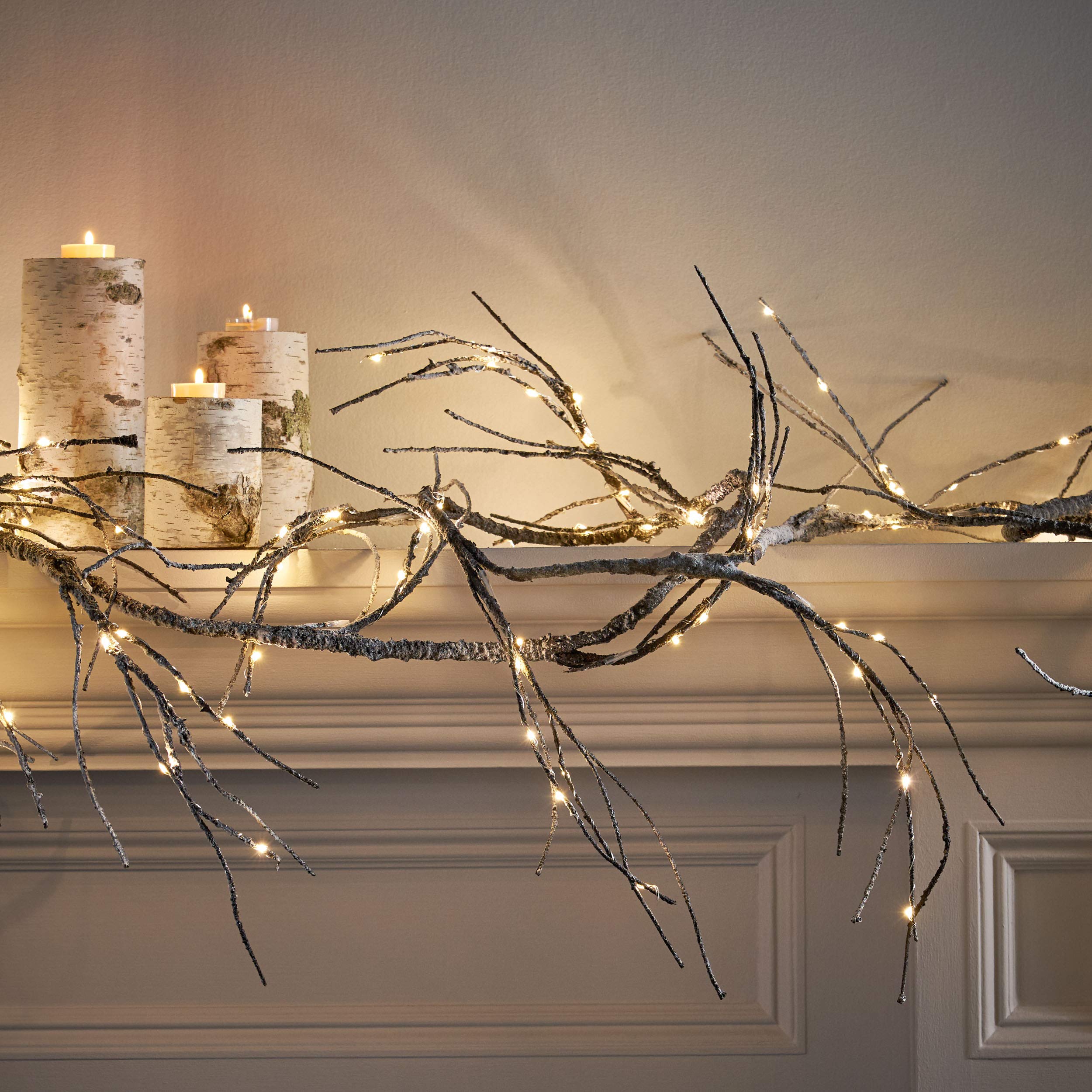 Christopher Knight Home 313671 Garland, Snowy - Elegant Winter Holiday Decor for Fireplace Mantel, Christmas Tree & Home Staircase