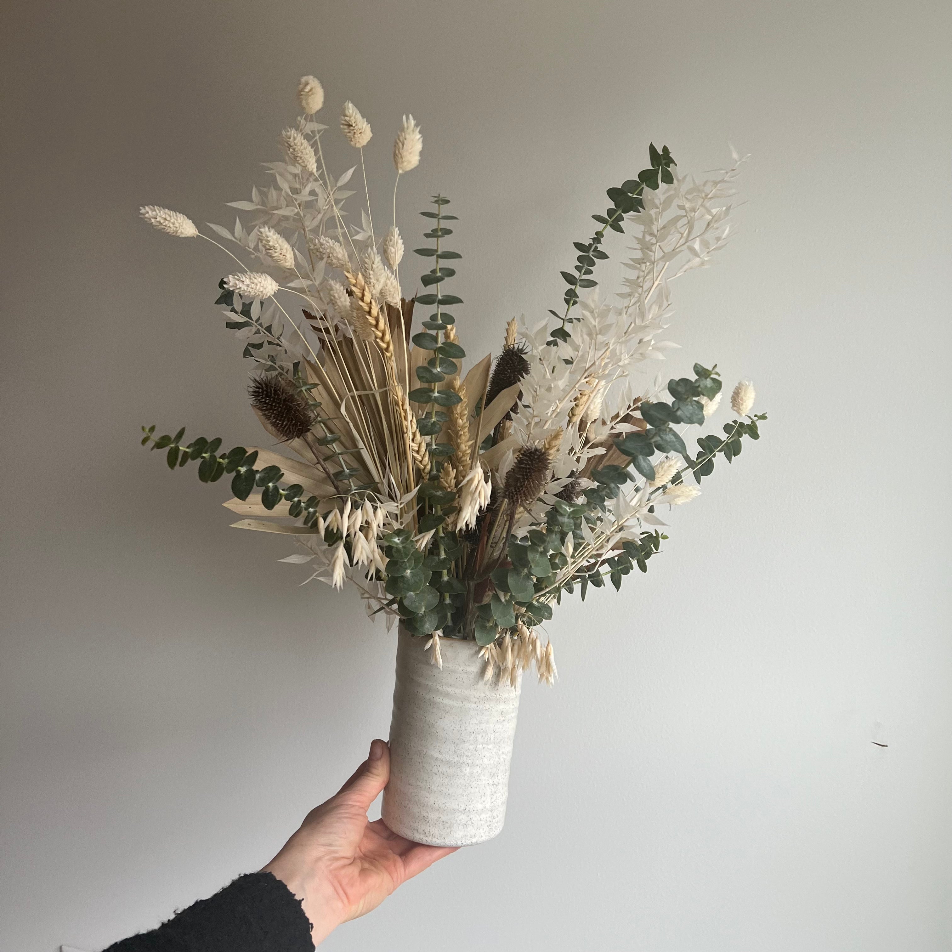 Everlasting Dried Floral Arrangement - Premium Preserved Flowers for Home Decor, Wedding Centerpieces & Gift Giving - Perfect for Boho, Farmhouse & Rustic Style Interiors
