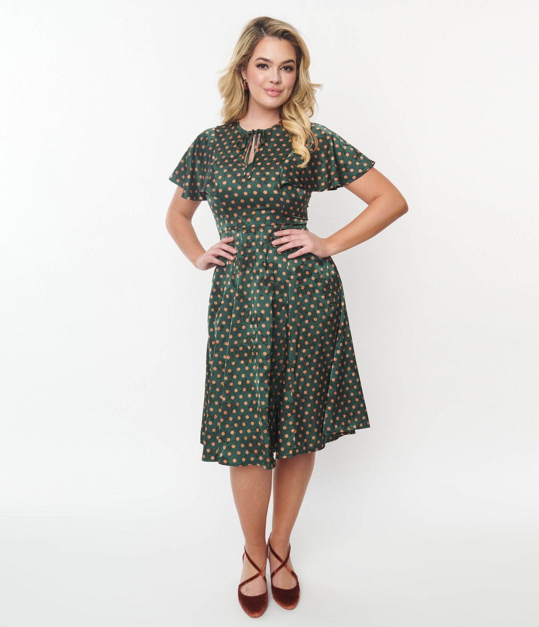 Vintage 1940s Hunter Green & Rust Polka Dot Swing Dress - Retro Tea Length Dress for Women, Perfect for Swing Dancing, Cocktail Parties & Vintage Themed Events