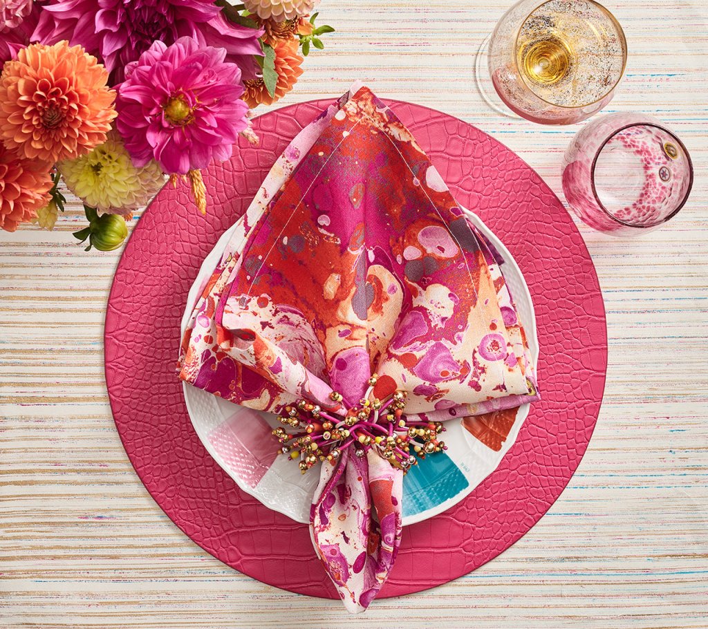 Vibrant Crocodile Print Placemats Set of 4 - Waterproof & Heat Resistant Dining Table Mats for Everyday Use, Dinner Parties & Home Decor