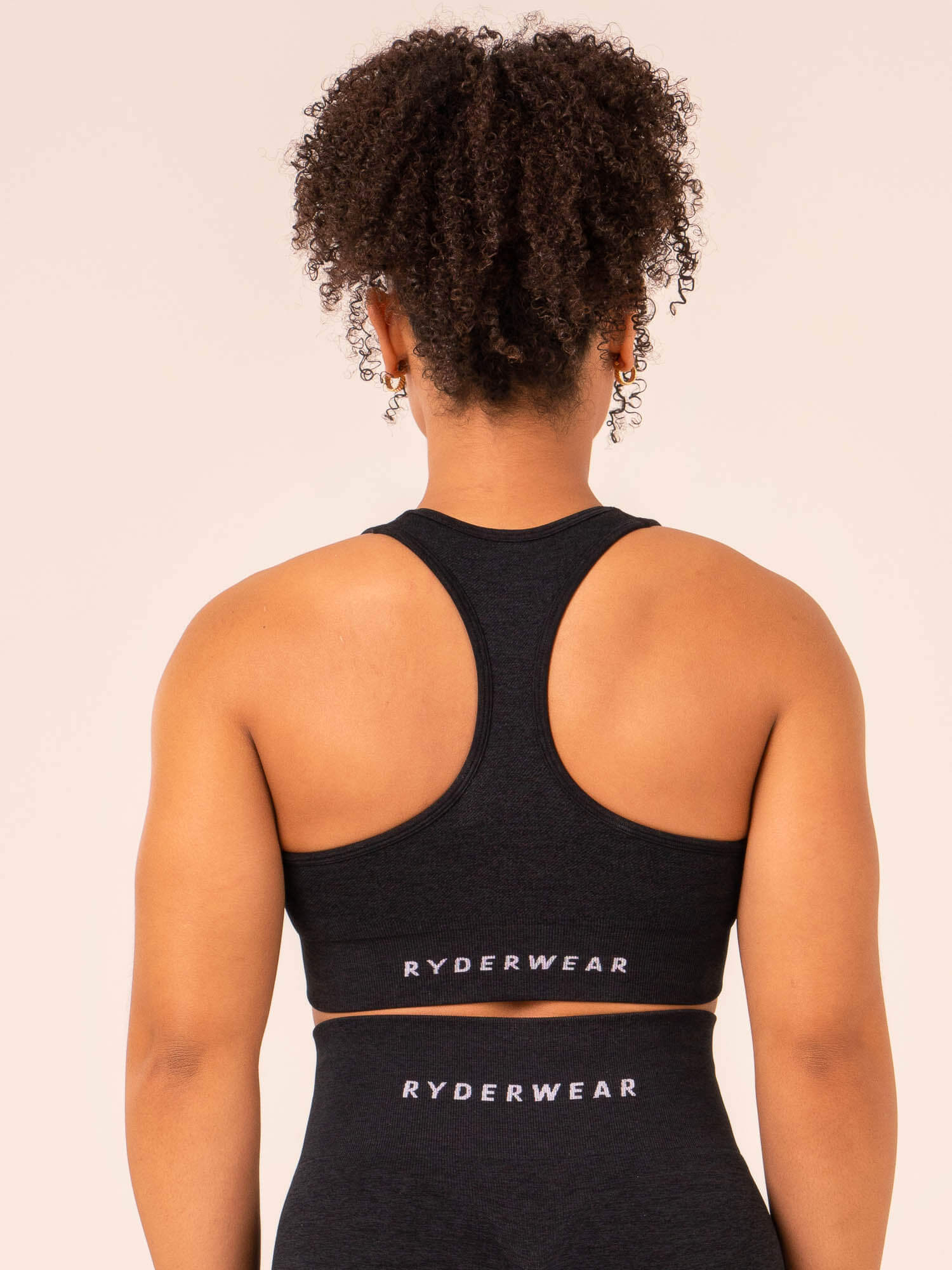 Contour Seamless Sports Bra for Women - High Support Workout Top - Black Marble Print - Perfect for Yoga, Running & Gym
