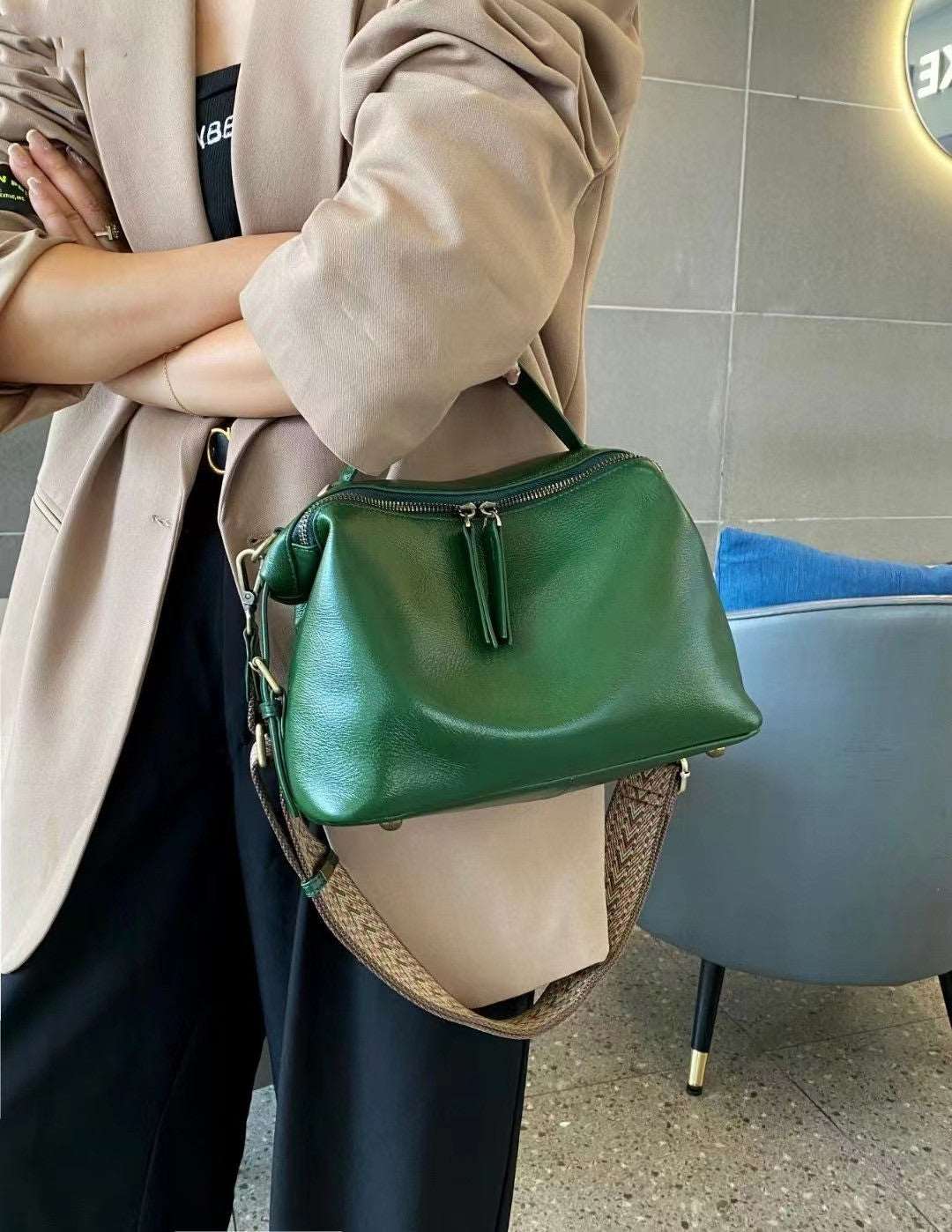 Premium Genuine Leather Satchel Bag for Women & Men - Stylish & Durable Crossbody Messenger Bag for Work, Travel & Everyday Use