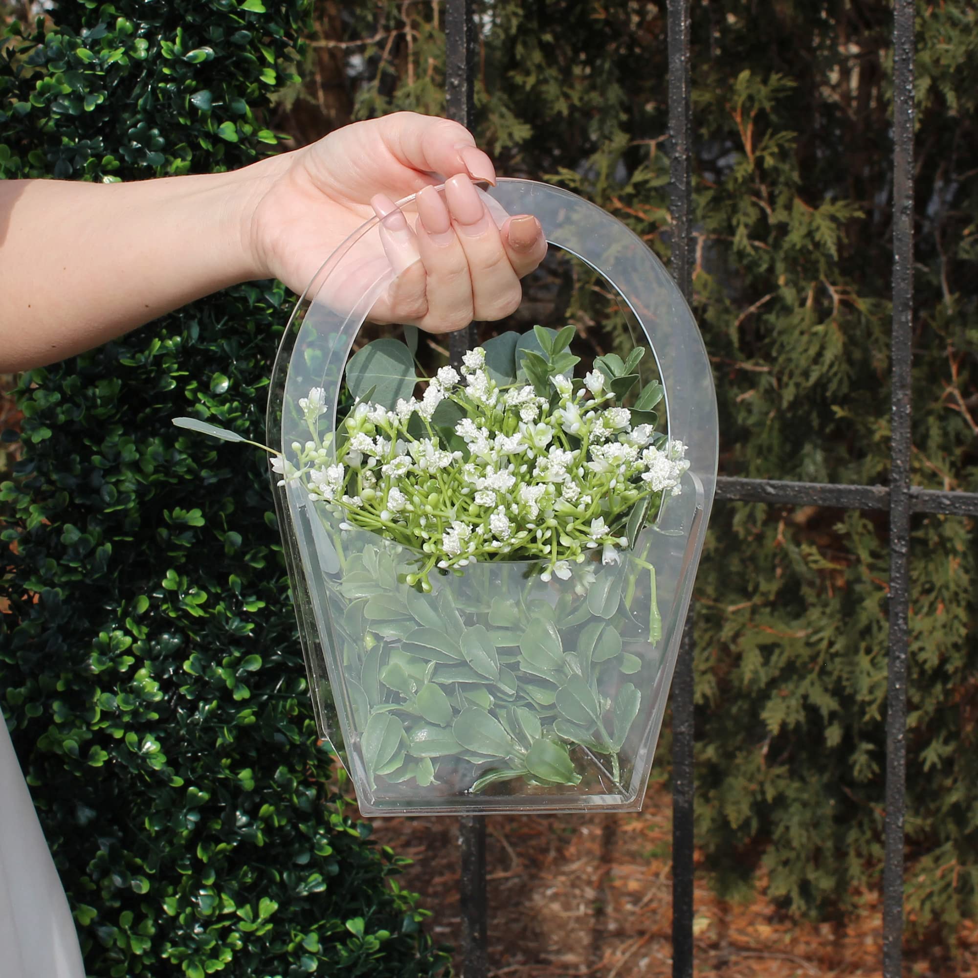 Lillian Rose Clear Modern Flower Girl Basket - Elegant Wedding Accessory for Flower Girls, Bridal Party, and Special Occasions