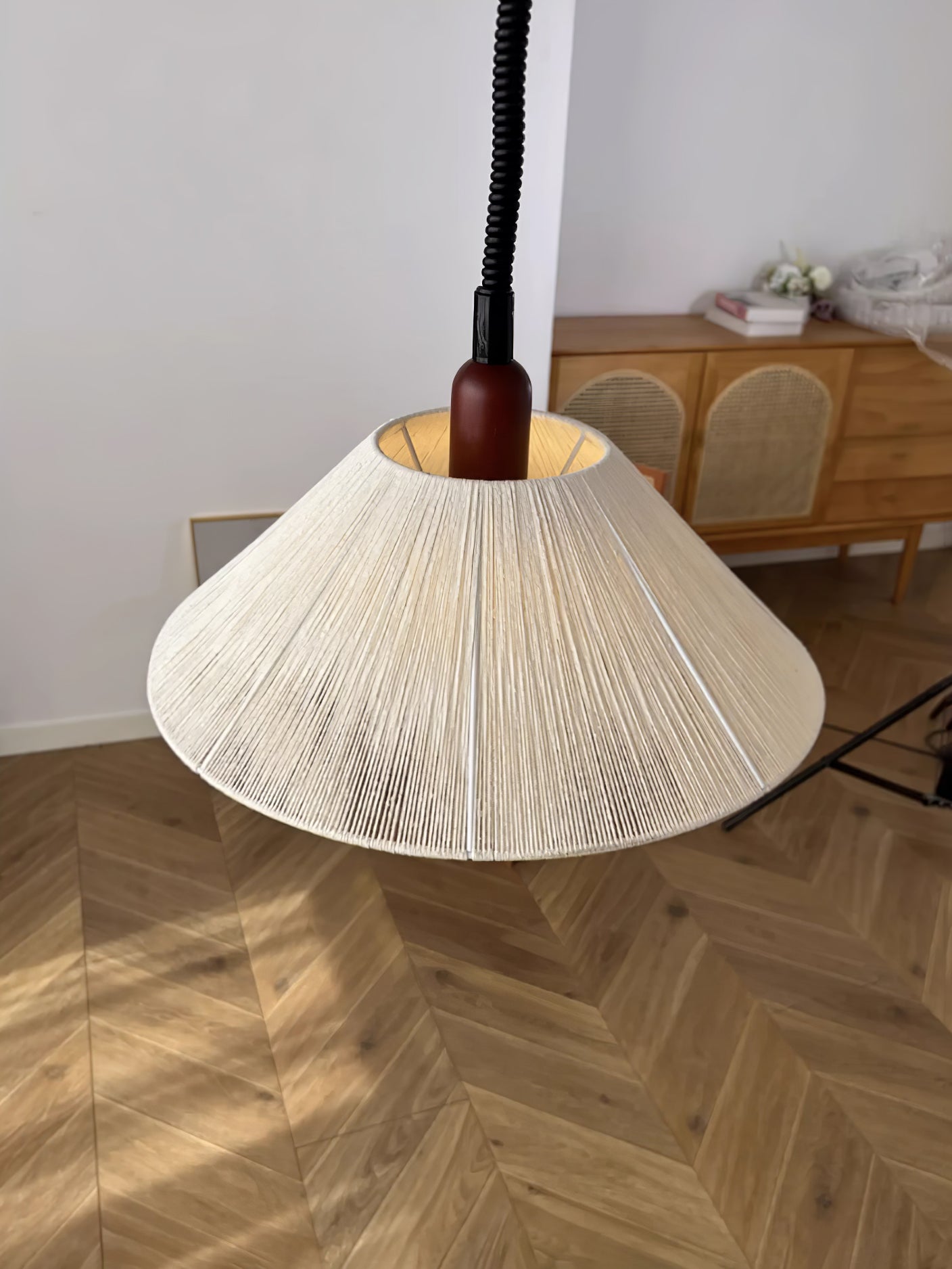 Arta Pendant Lamp - Modern Handmade Glass Hanging Light Fixture for Dining Room, Kitchen Island & Bedroom Decor | Energy Efficient LED Lighting