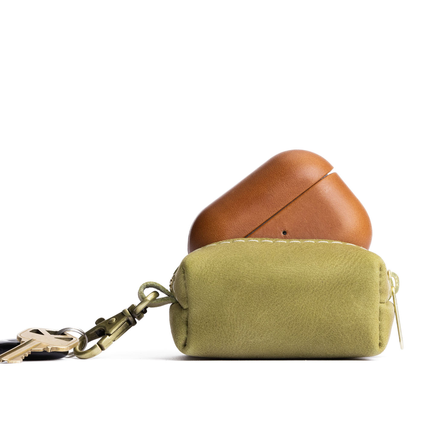Dopp Keychain - Durable Leather Key Holder with Carabiner Clip for Keys, Wallet & Everyday Essentials | Perfect for Travel, Gym & Outdoor Activities