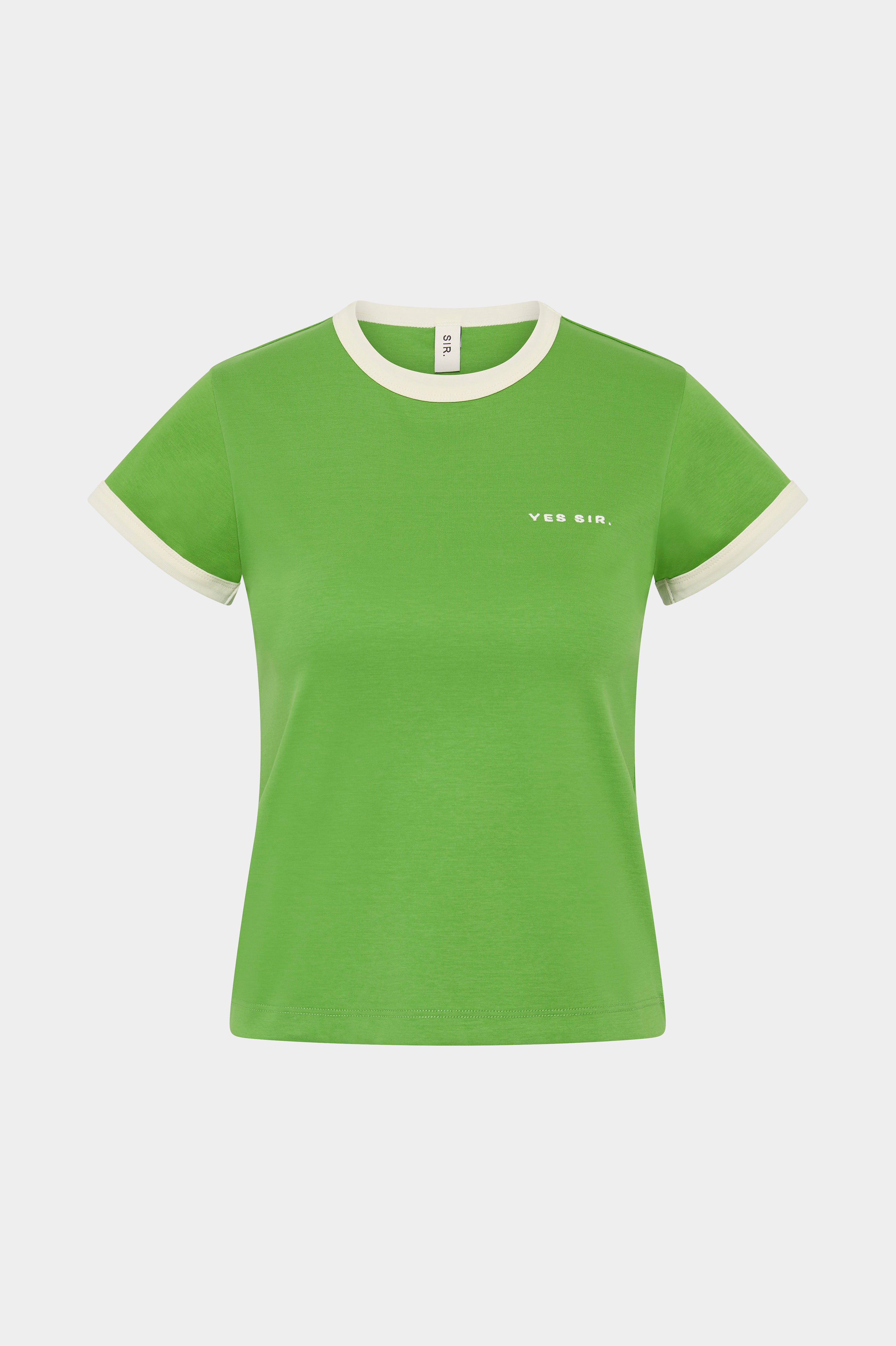 Yes SIR. Premium Fitted T-Shirt for Men - Slim Fit Cotton Tee - Casual & Streetwear Style - Perfect for Everyday Wear, Gym, and Outings