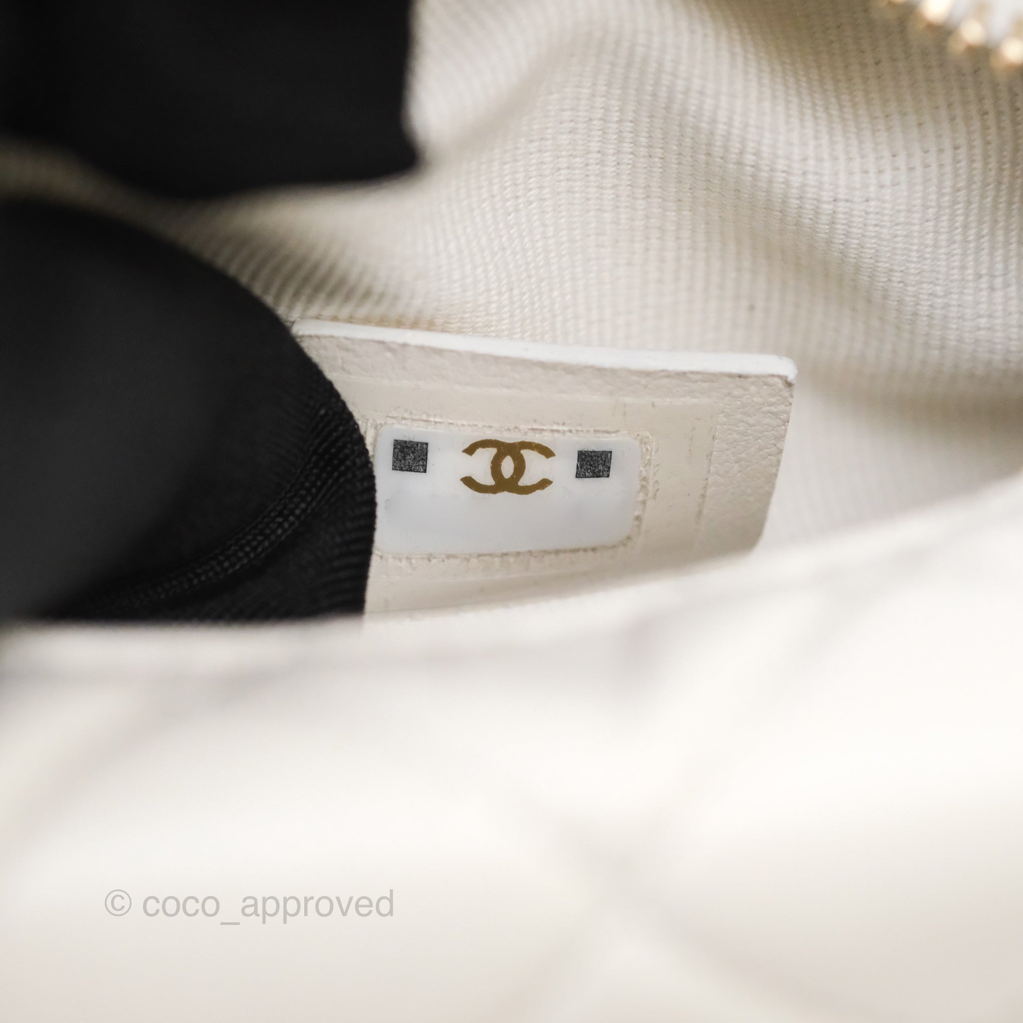 Chanel Chain Around Mini Hobo Bag in White Lambskin Leather with Gold Hardware 23C - Perfect for Evening Events & Luxury Fashion Accessories