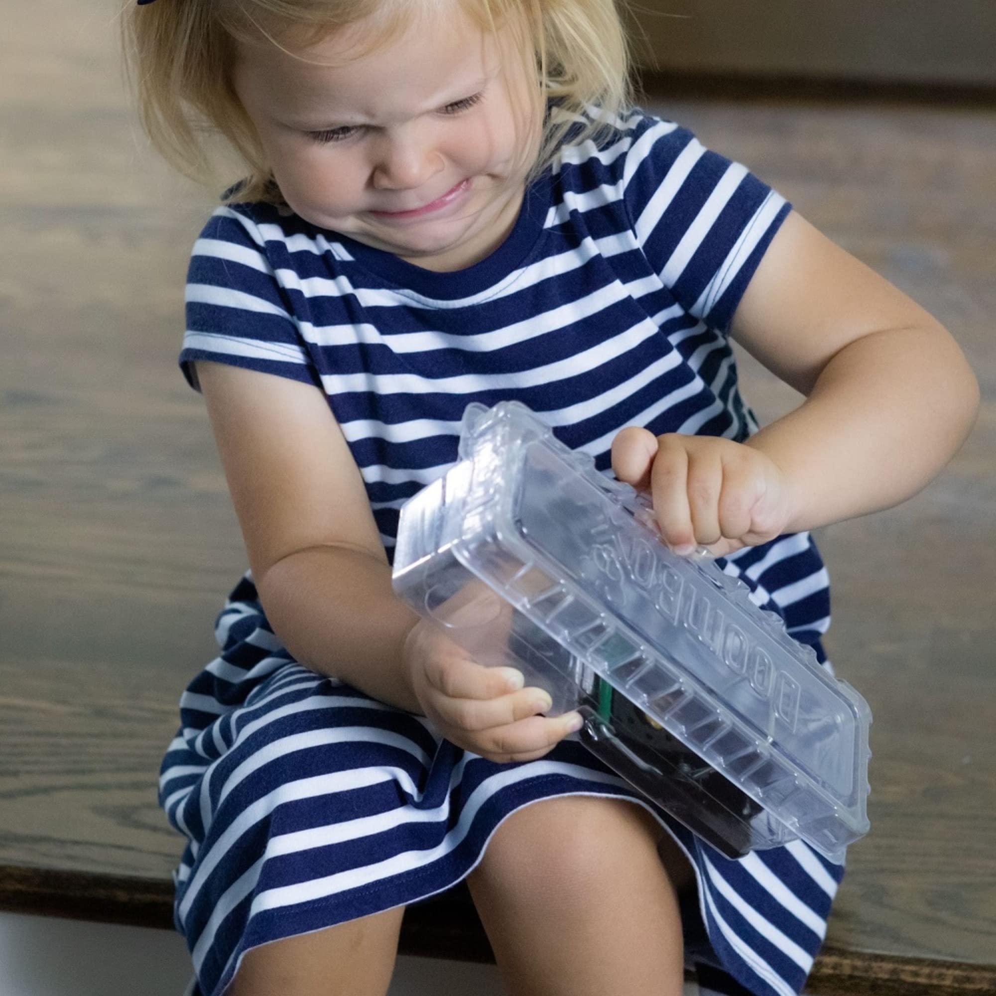 DoomBox™ Clear Enclosed Mouse Trap - Safe for Kids & Pets | Patented Click-It™ Closure Technology | Highly Effective & Mess-Free Rodent Control | Child Resistant Certified | Made in USA (5 Pack) | Ideal for Homes, Garages, Basements & Outdoor Use