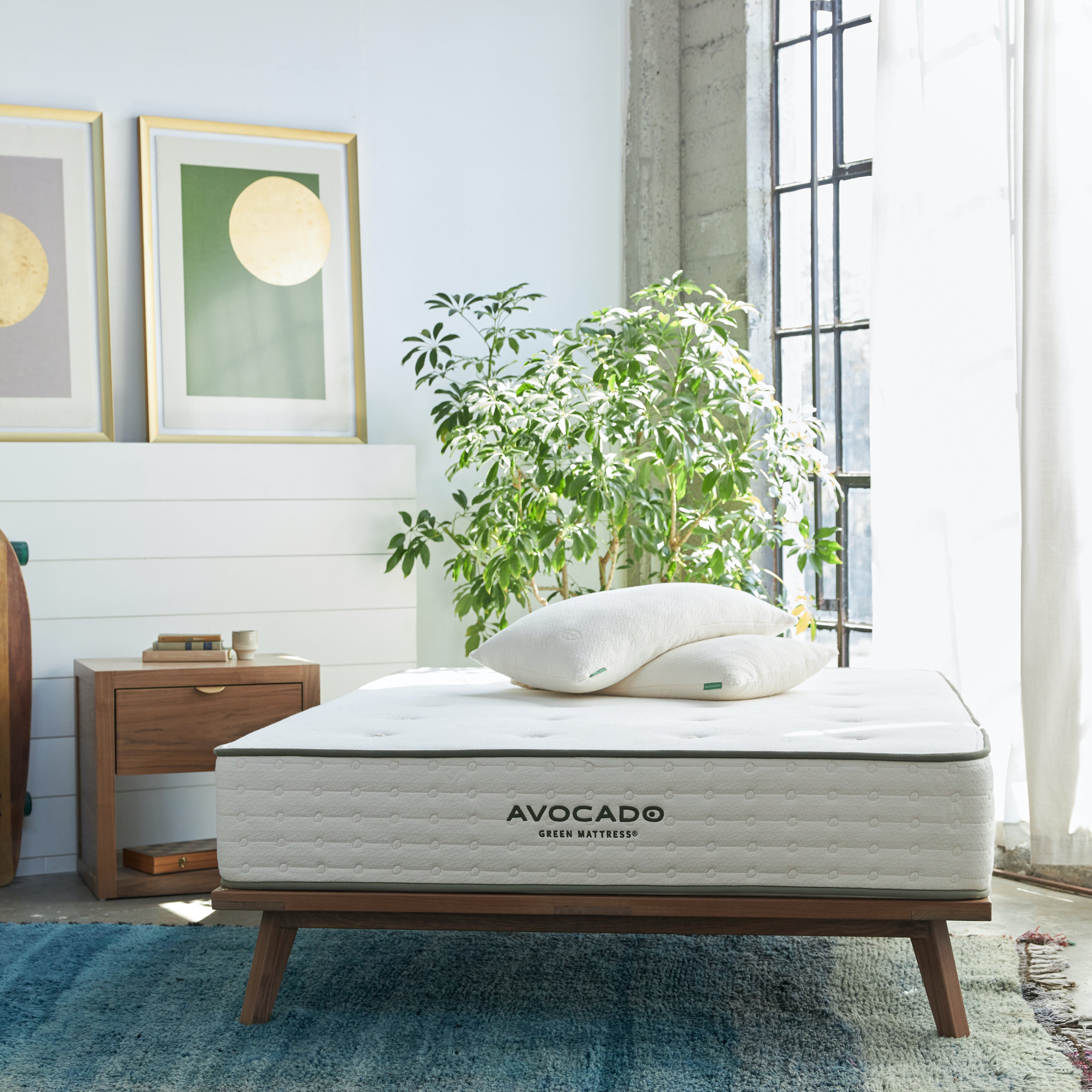 Mid Century Modern Bed Frame - Queen Size Solid Wood Platform Bed with Upholstered Headboard - Stylish & Sturdy Bedroom Furniture for Home Decor & Relaxation