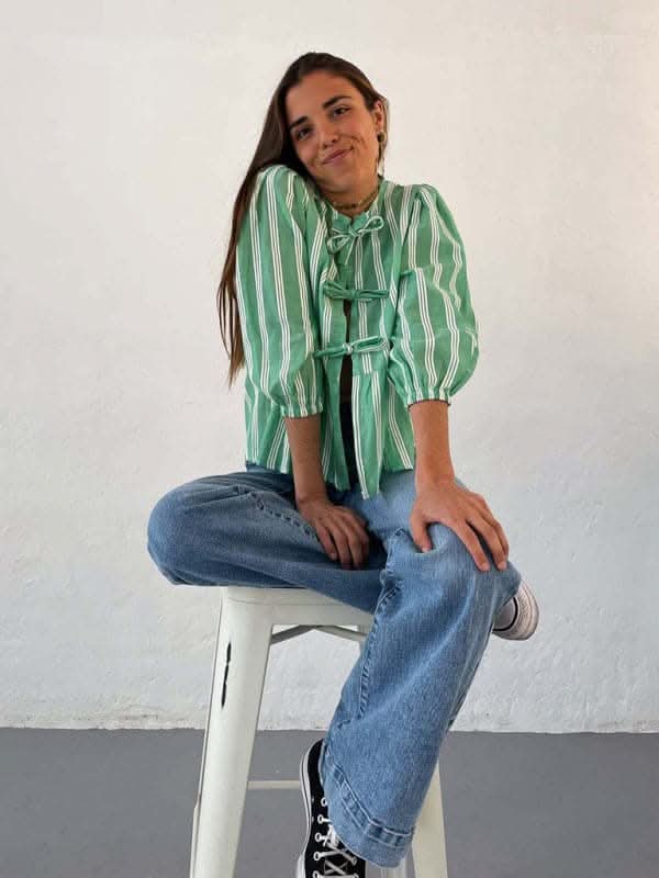 Stylish Striped Lace Mid-Sleeve Blouse for Women - Elegant Casual & Office Wear - Perfect for Spring & Summer Outfits
