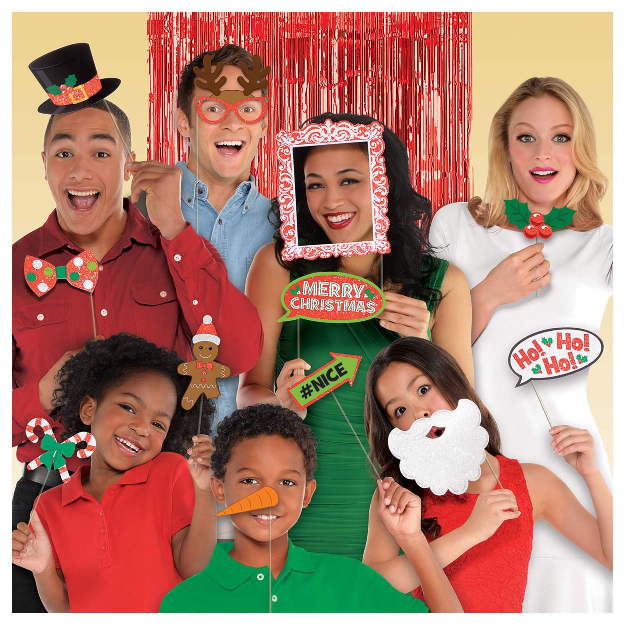 ELEGANI Premium Party Supplies for Holiday Celebrations - Christmas Selfie Backdrop & Photo Booth Decor for Festive Gatherings, Birthday Parties & Social Media Content