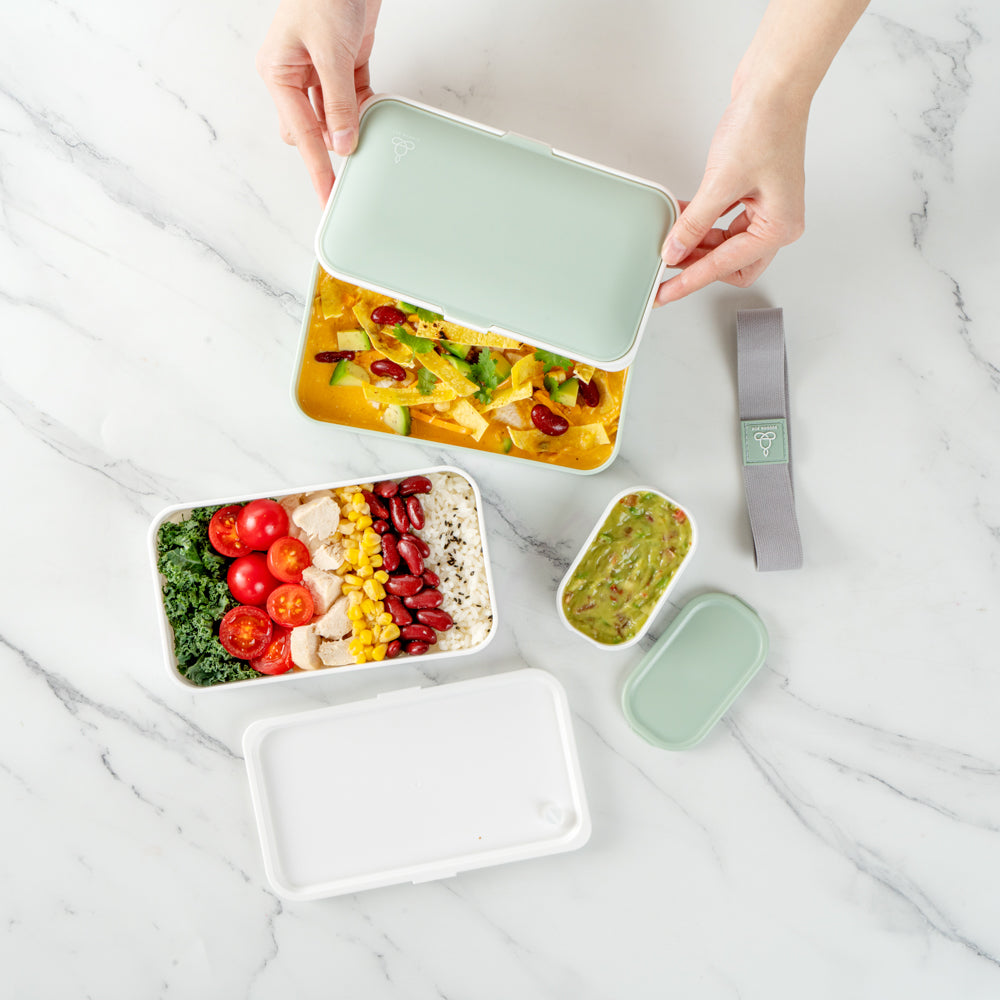 Bento Tek 41 oz Eco-Friendly Buddha Lunch Box Set with Utensils & Sauce Container | Reusable Green & White Meal Prep Container (7.25
