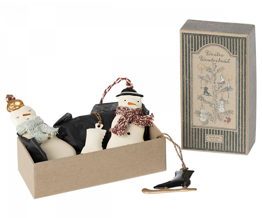 Winter Wonderland Metal Ornament Set - Christmas Tree Decorations for Holiday Home Decor, Gift Giving & Festive Celebrations