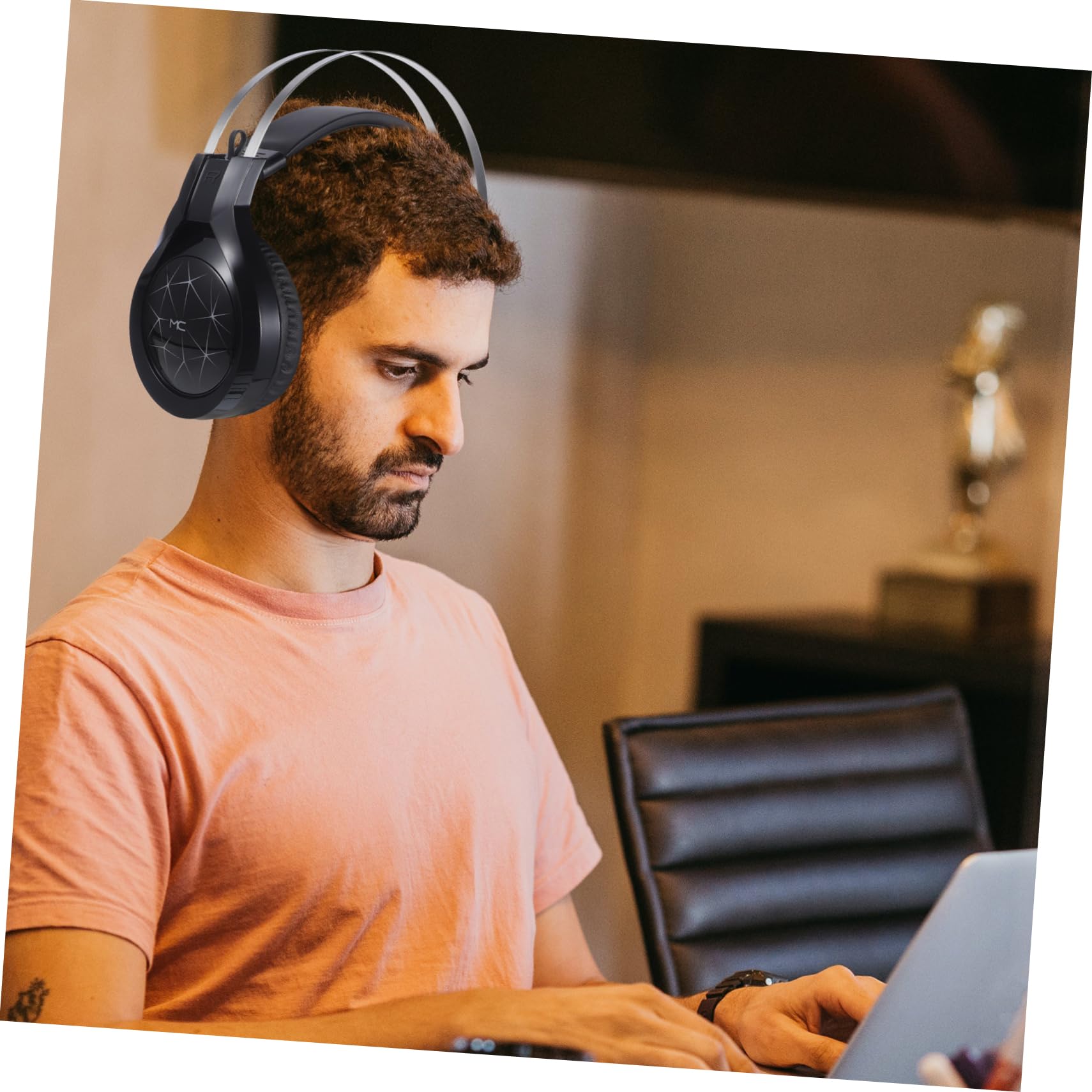 Hemobllo Gaming Headset with Microphone - Lightweight Over-Ear Headphones, Noise Cancelling & Breathable Cushions for PC, PS4, Xbox - Perfect for Long Gaming Sessions & Online Meetings