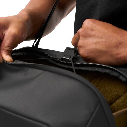 Nomatic McKinnon Camera Messenger Bag 13L - Waterproof & Durable DSLR Camera Bag for Photographers - Perfect for Travel, Hiking & Everyday Use (Black)
