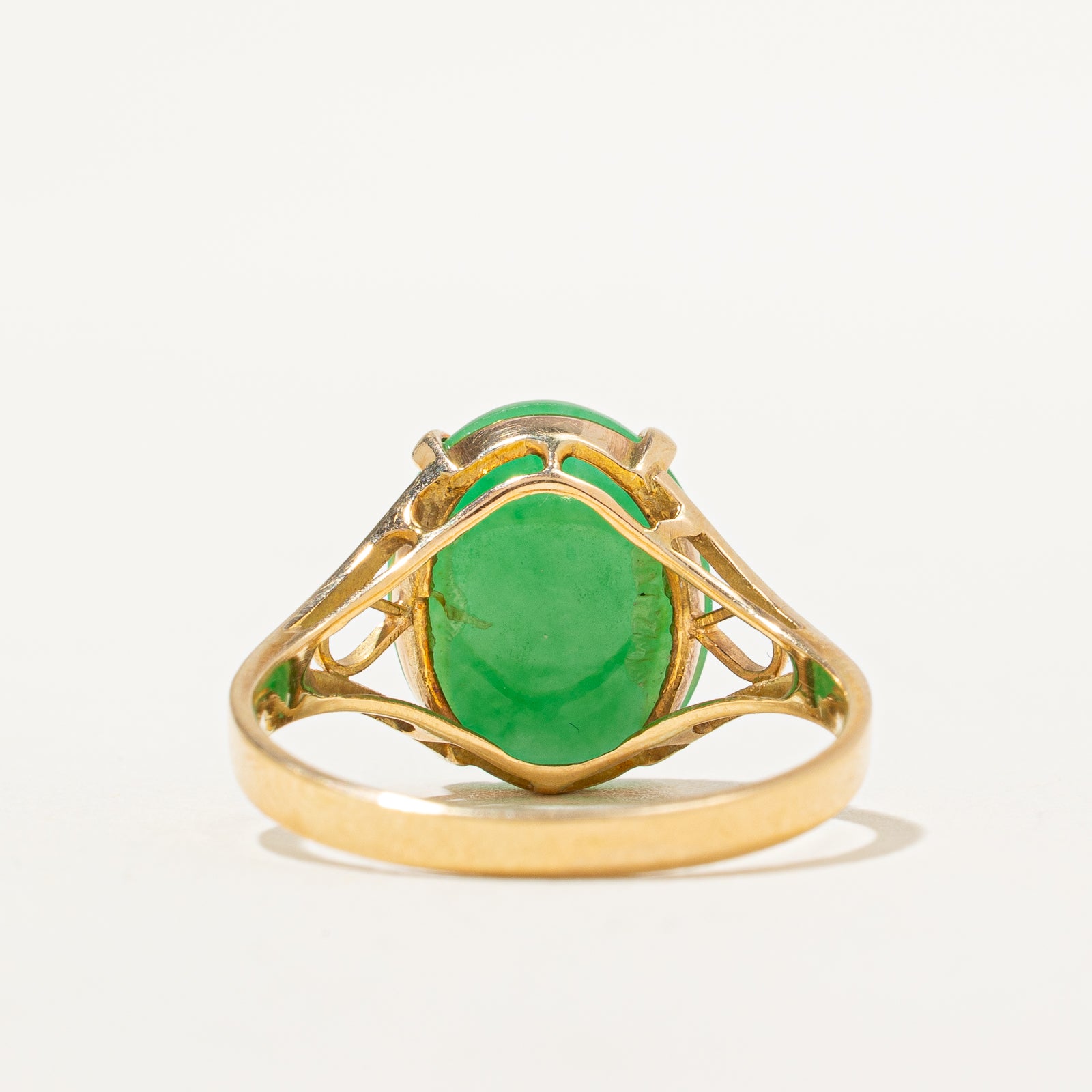 4.00ct Oval Cabochon Jade Ring - Size 6.75 - Elegant Green Gemstone Jewelry for Women - Perfect for Weddings, Parties & Special Occasions
