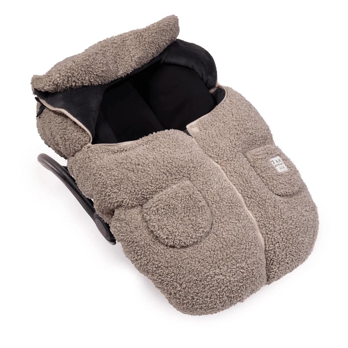 7 A.M Cocoon Oatmeal Teddy - Ultra Soft Plush Blanket for Cozy Mornings & Relaxing Evenings | Perfect for Bedroom, Sofa, and Travel Comfort