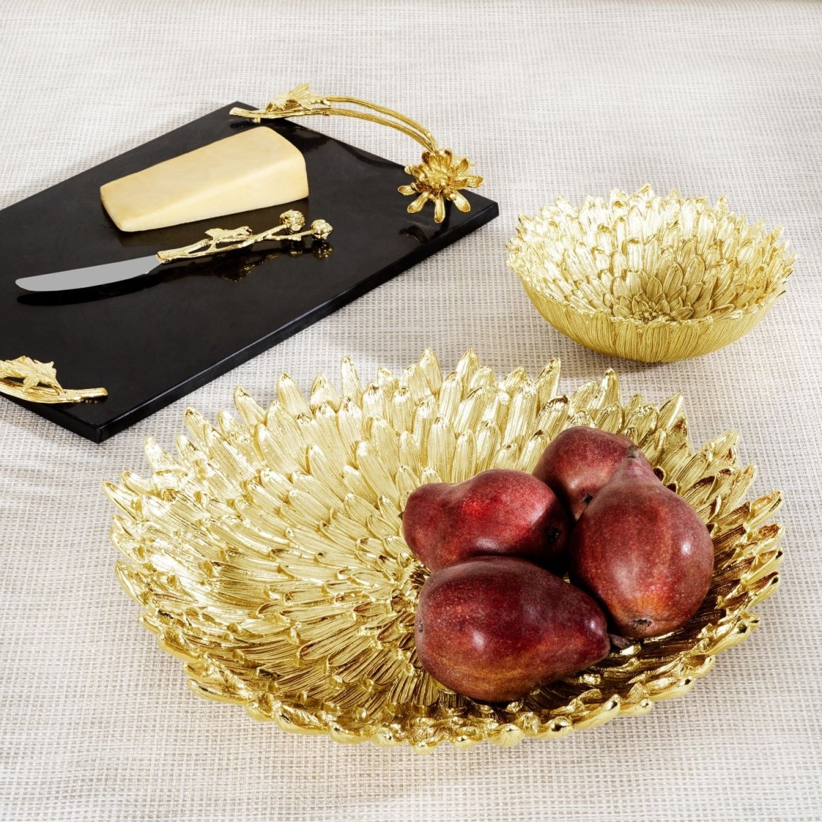 Elegant Dahlia Floral Centerpiece Platter - Large Decorative Serving Tray for Dining Table, Wedding, Party Decor & Home Entertaining