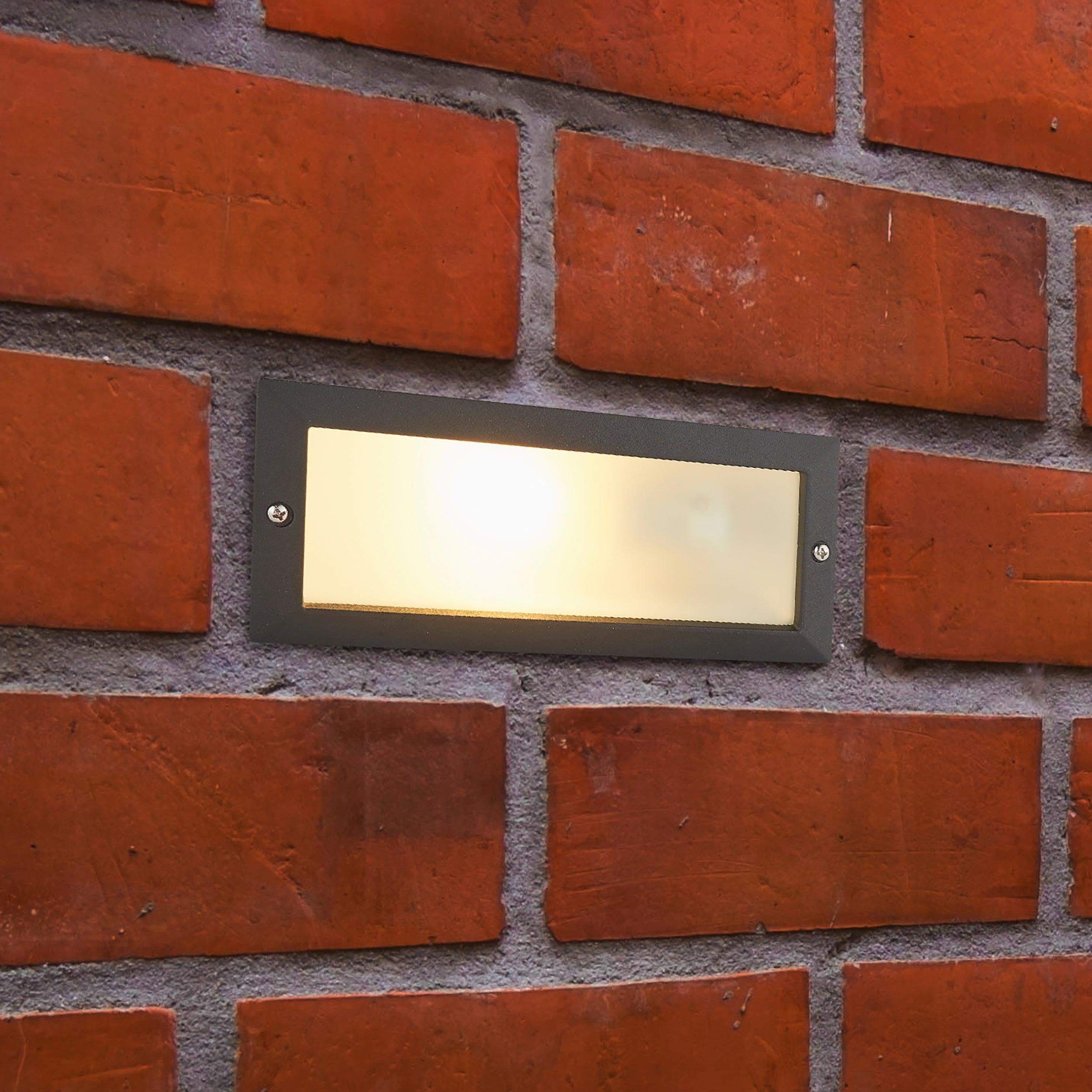 Eco-Friendly Plain & Louvre Black Brick Light IP44 40W LED Outdoor Wall Light - Perfect for Patio, Garden, and Exterior Home Lighting